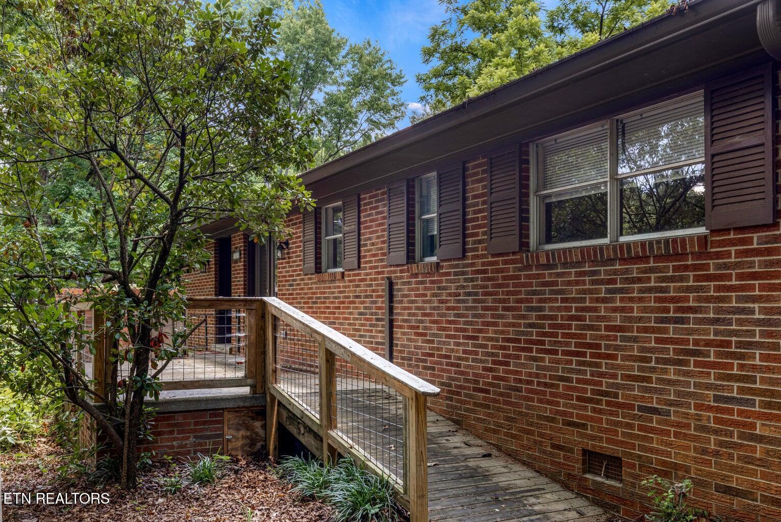 1534 Mcilvaine Drive Maryville TN 37803