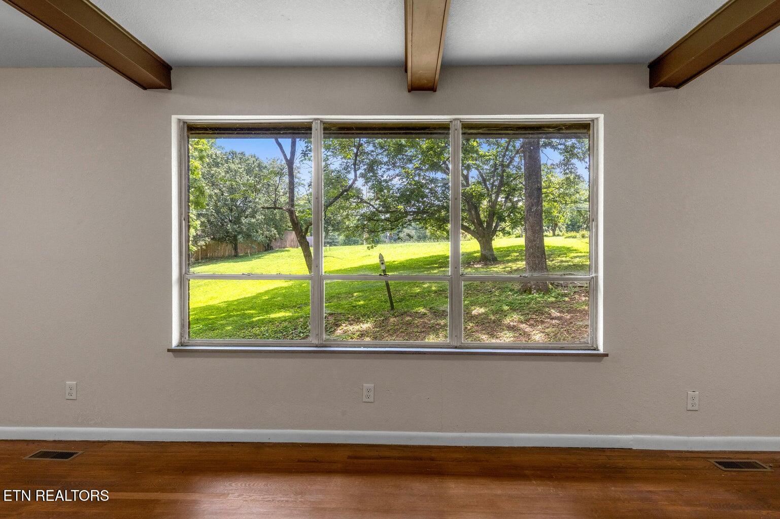 1534 Mcilvaine Drive Maryville TN 37803