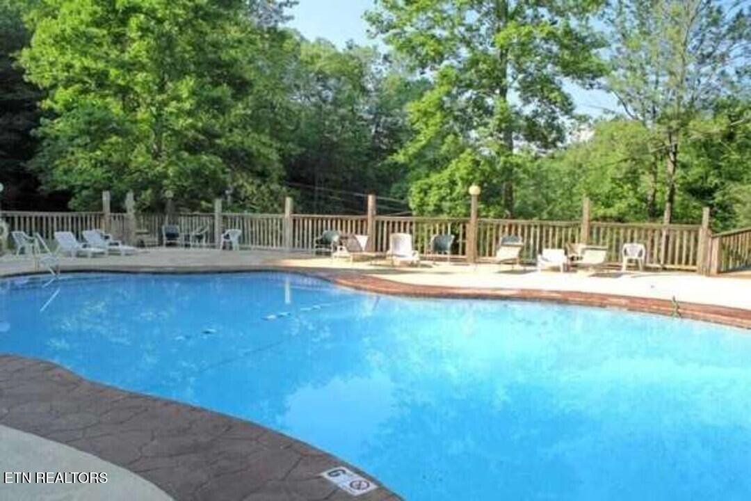 1136 E Foothills Drive Gatlinburg TN 37738