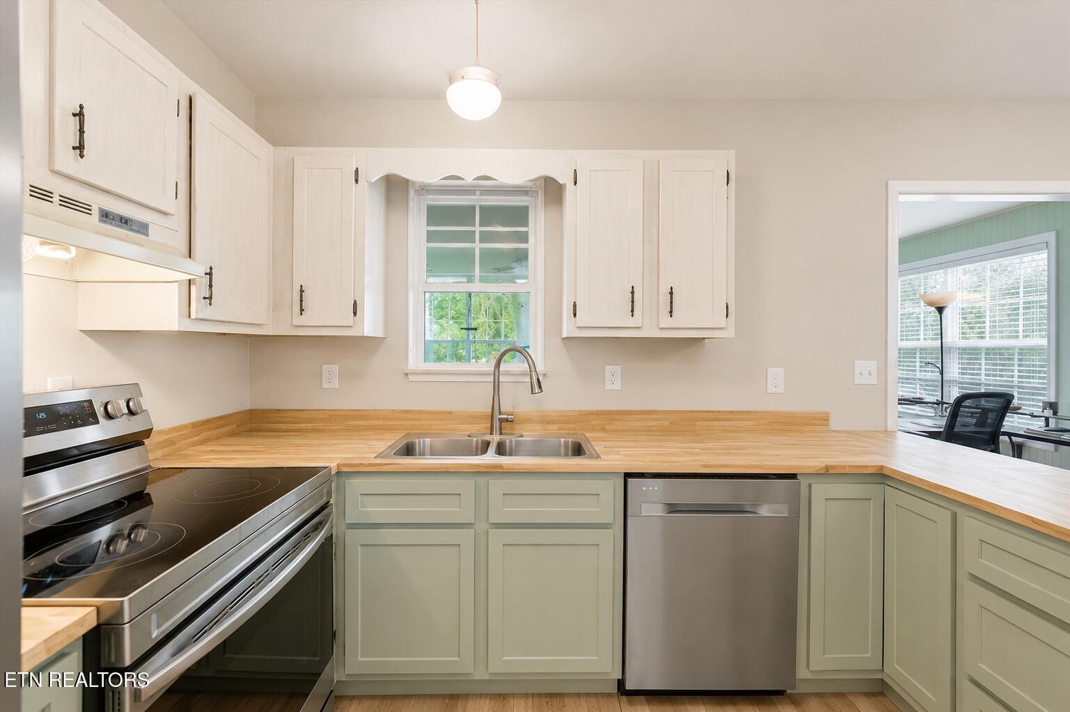 1830 Longcress Drive Knoxville TN 37918