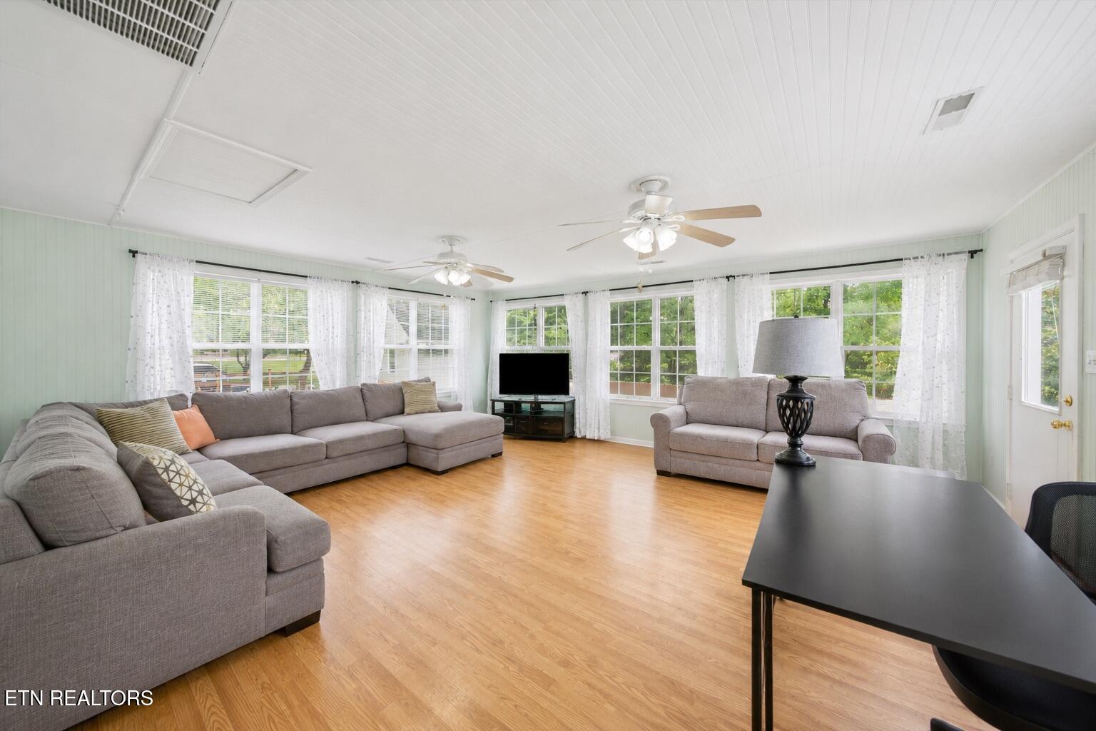 1830 Longcress Drive Knoxville TN 37918