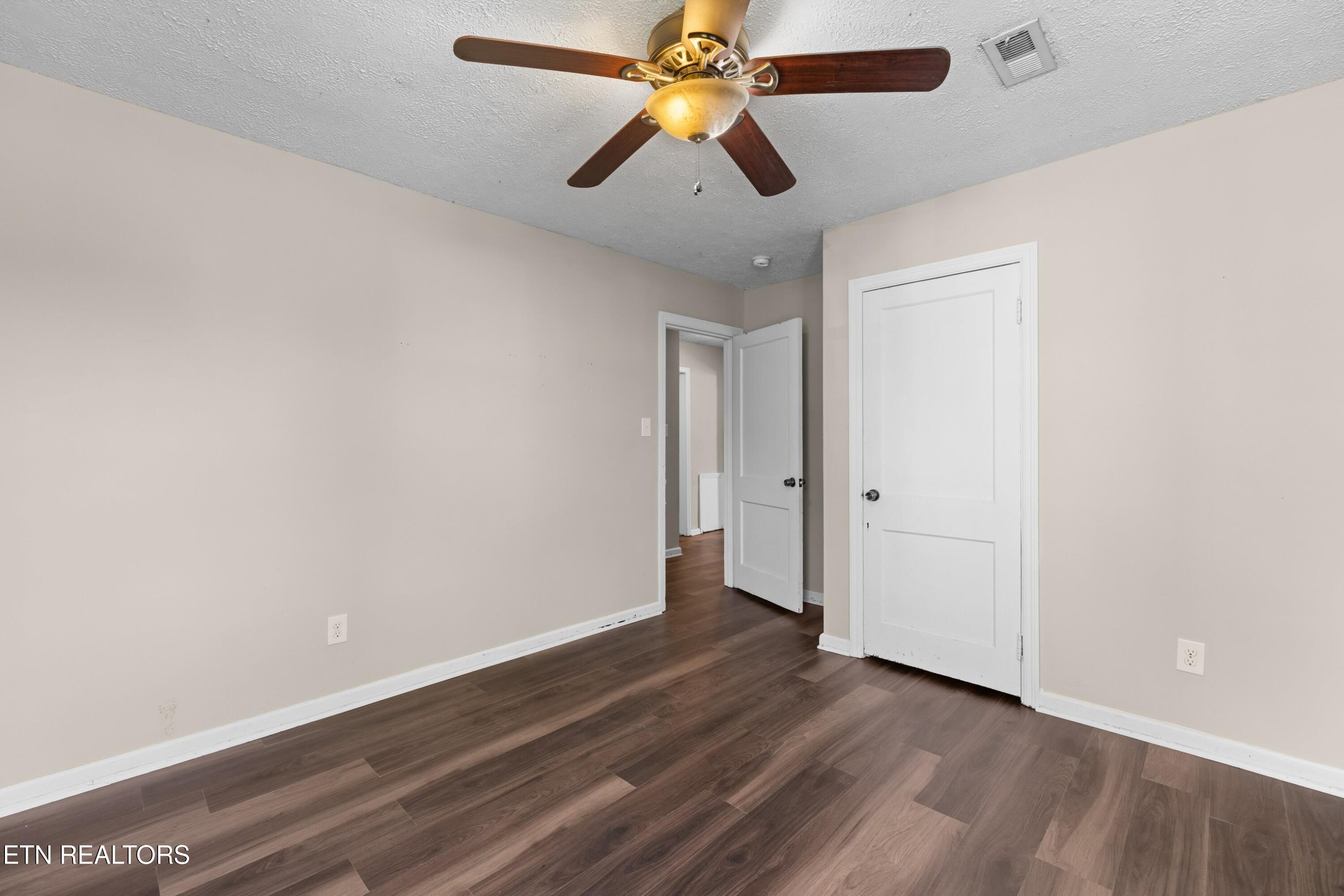 2022 Seymour Avenue Knoxville TN 37917
