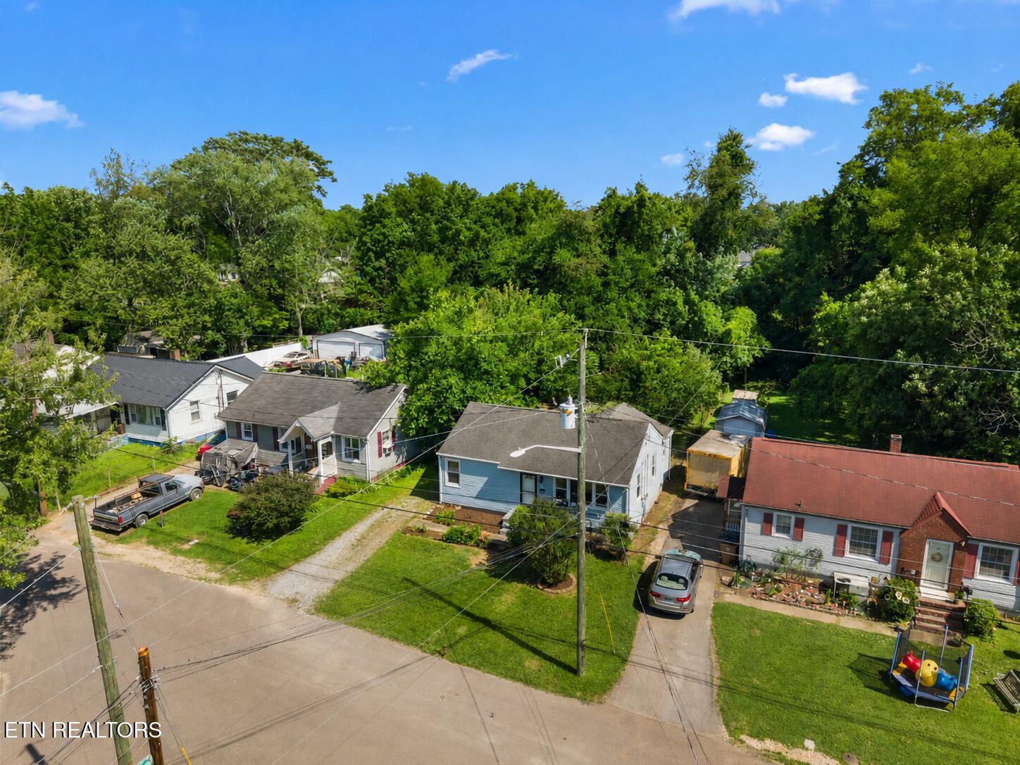 2022 Seymour Avenue Knoxville TN 37917