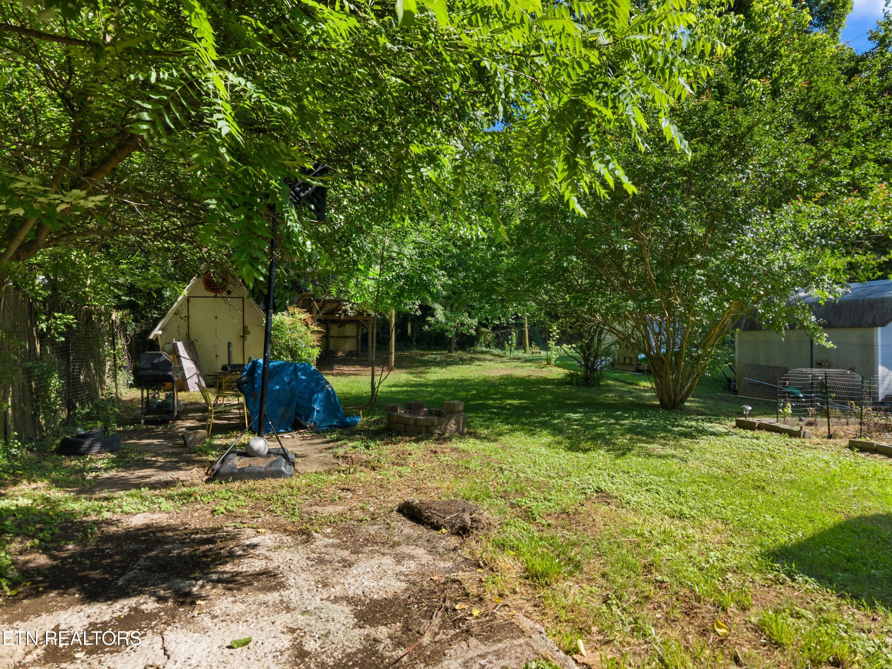 2022 Seymour Avenue Knoxville TN 37917