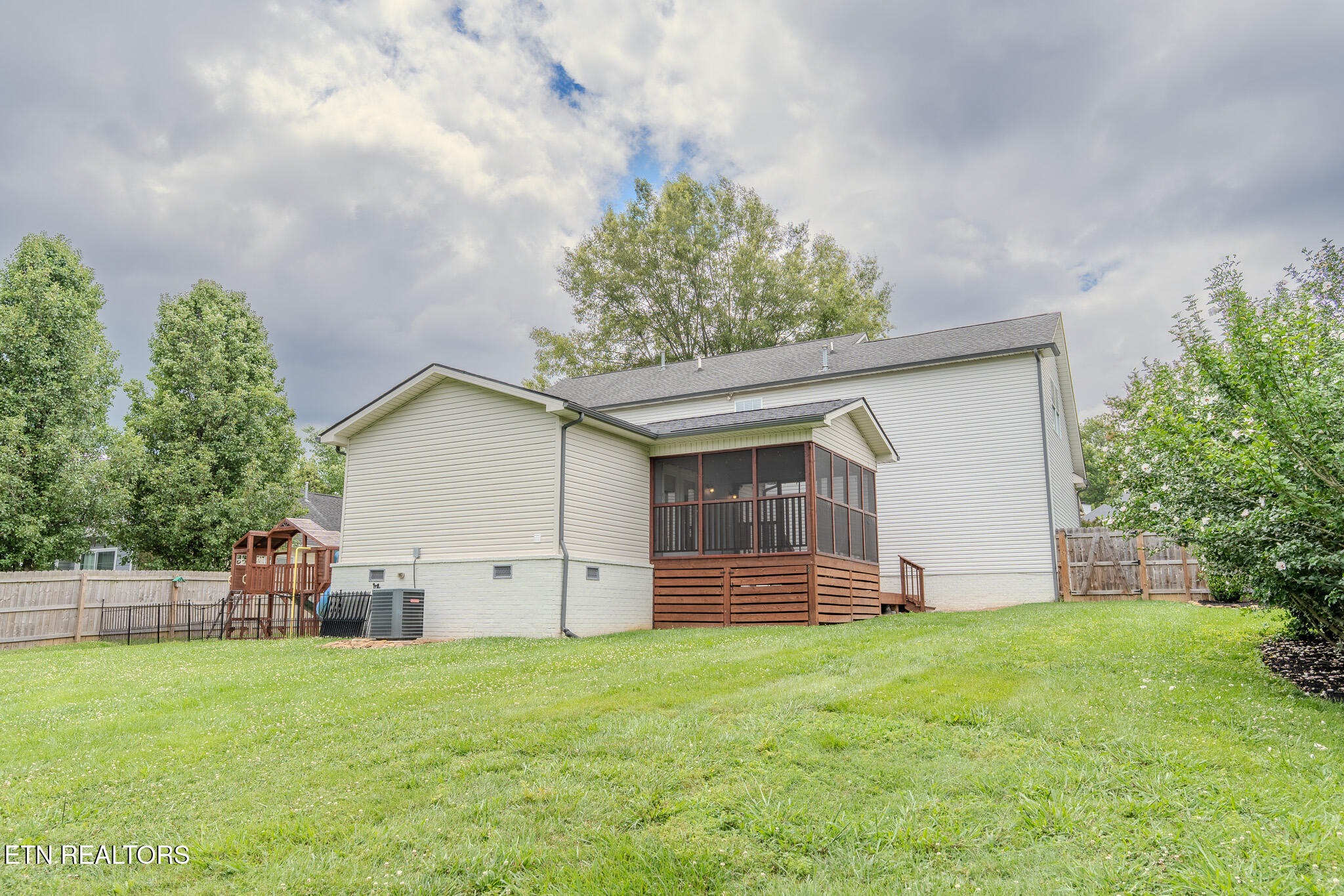 1101 Garrison Ridge Boulevard Knoxville TN 37922