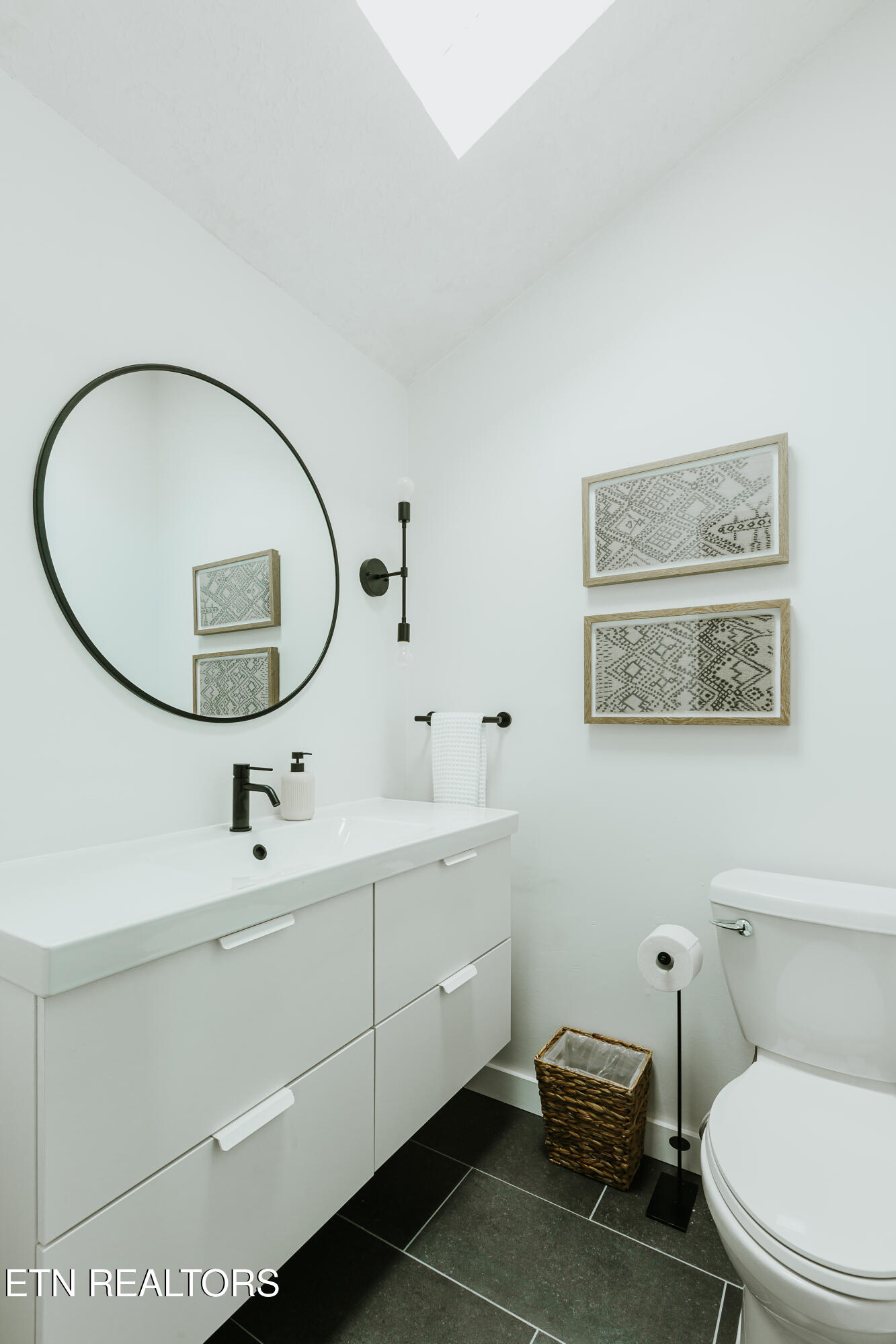 1052 E Foothills Drive Gatlinburg TN 37738