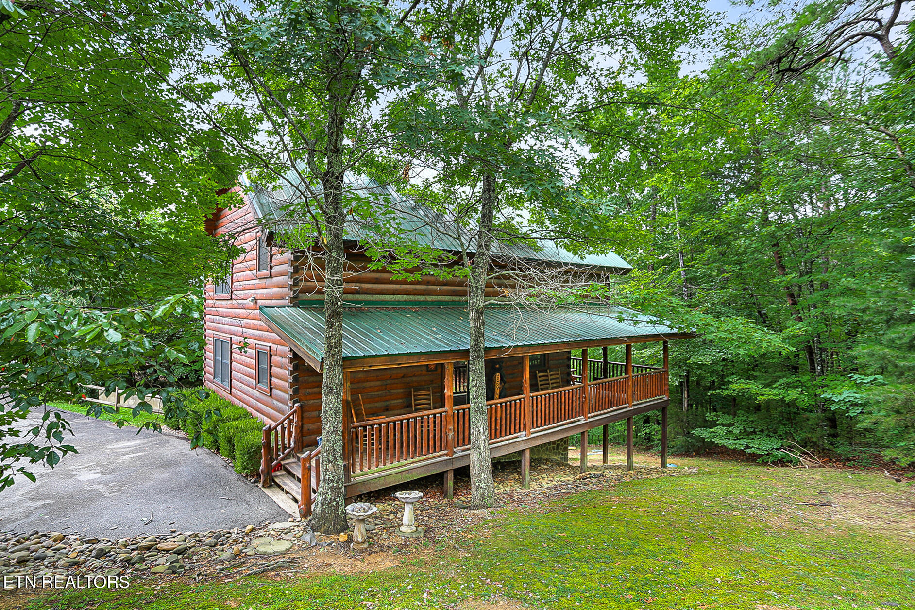 2027 Smoky Cove Road Sevierville TN 37876