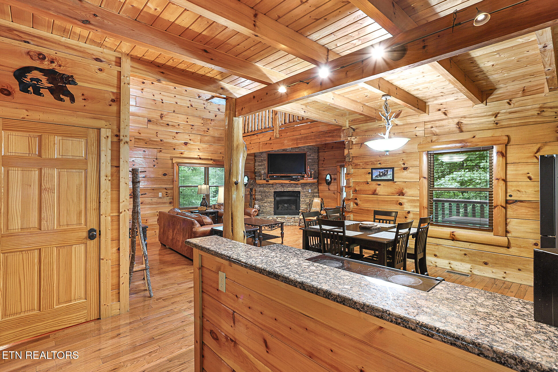 2027 Smoky Cove Road Sevierville TN 37876