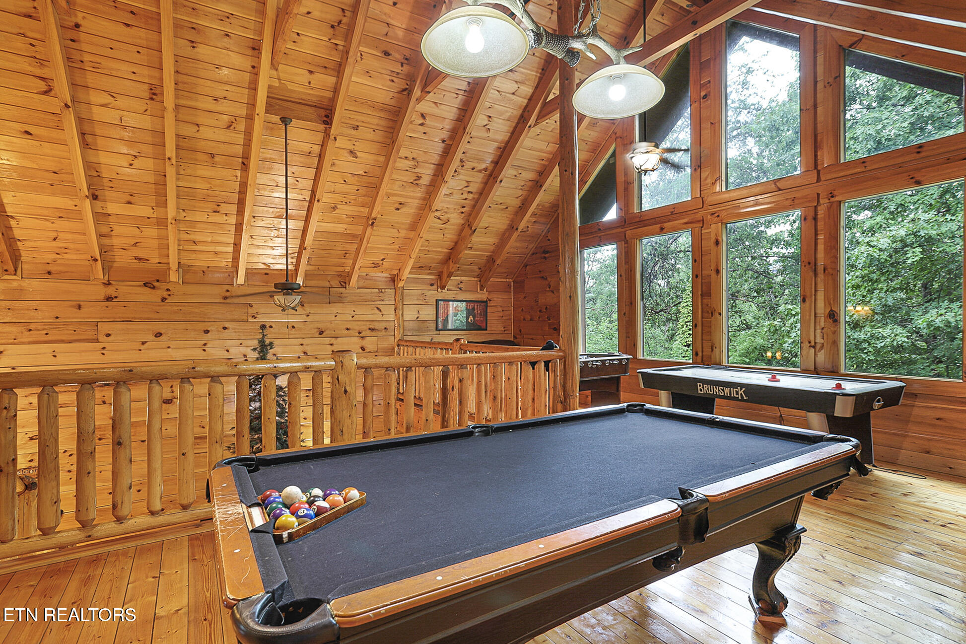 2027 Smoky Cove Road Sevierville TN 37876