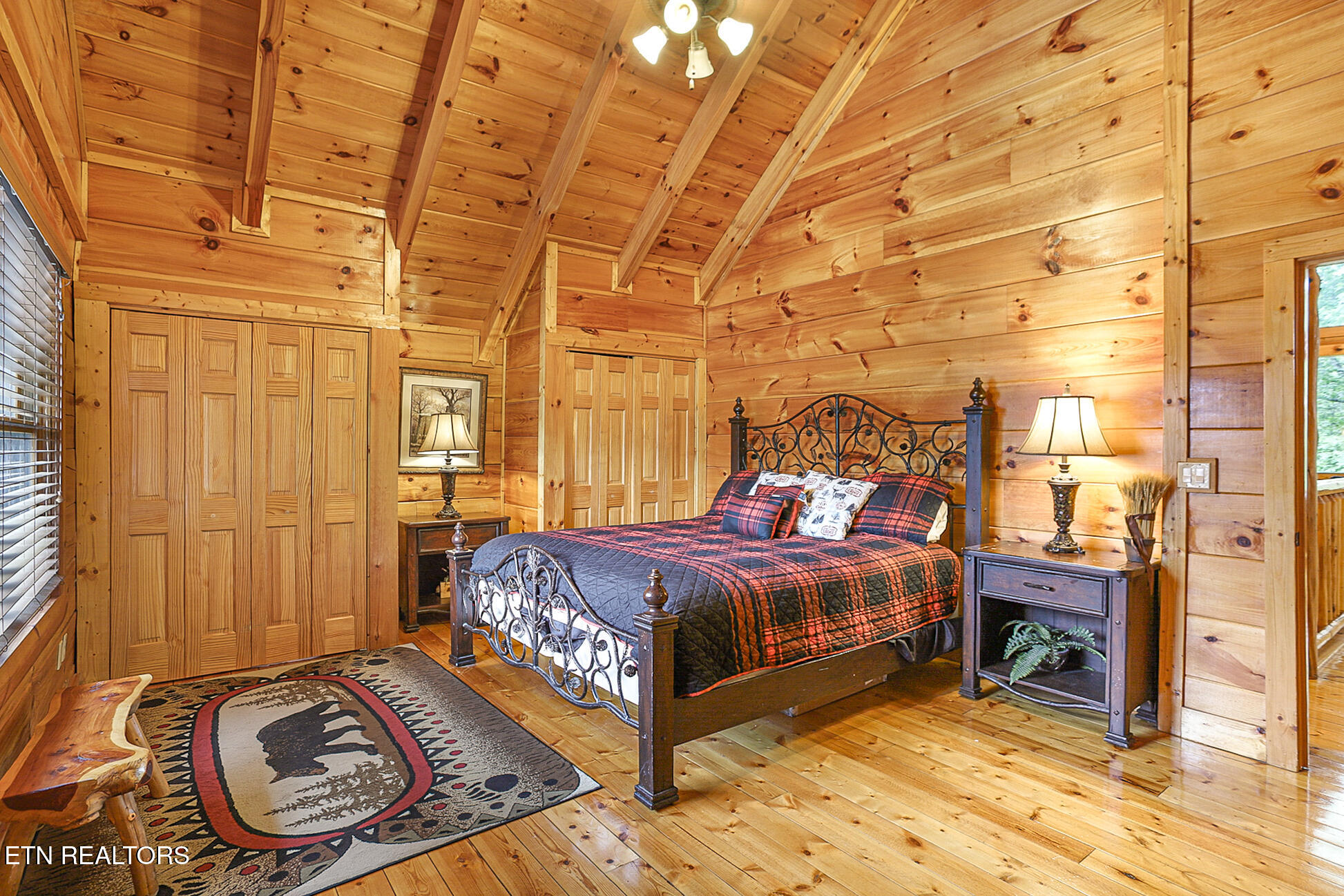 2027 Smoky Cove Road Sevierville TN 37876