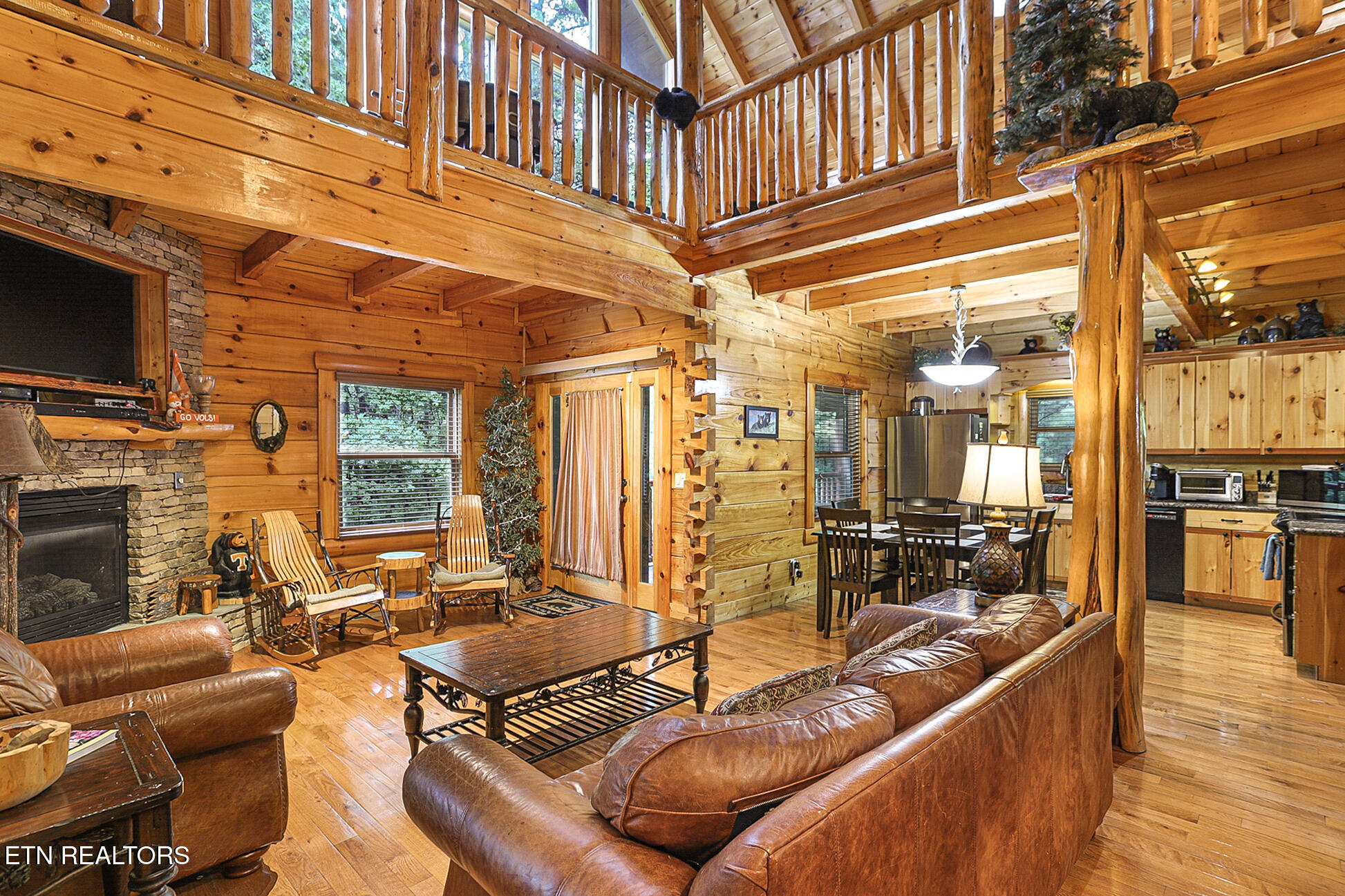 2027 Smoky Cove Road Sevierville TN 37876