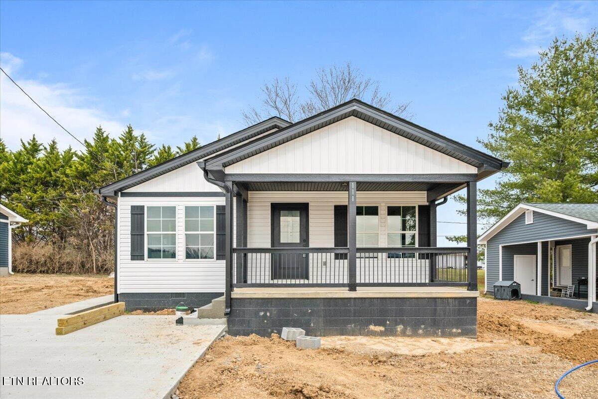 111 Azalea Lane Jacksboro TN 37757