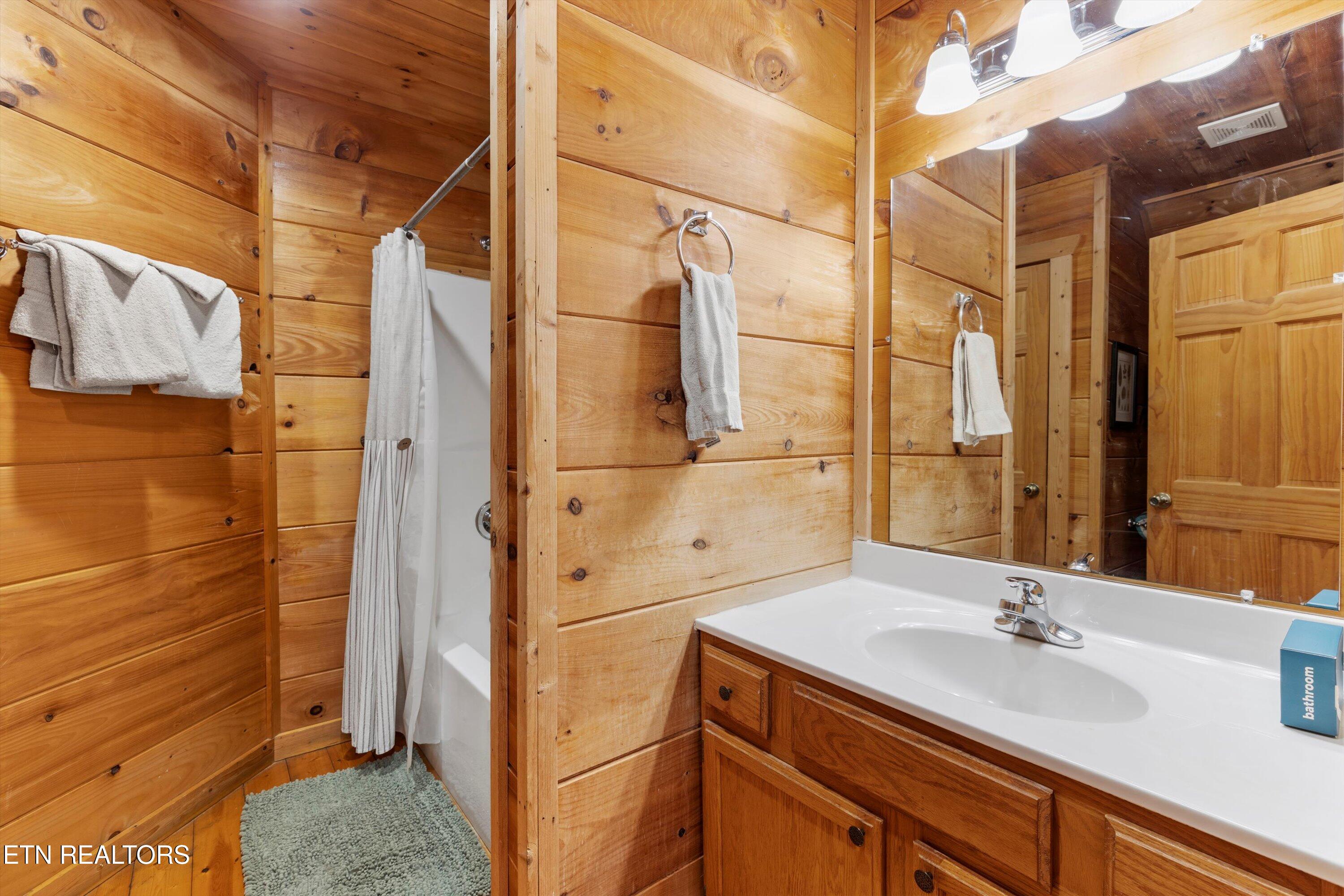 2457 N School House Gap Road Sevierville TN 37876