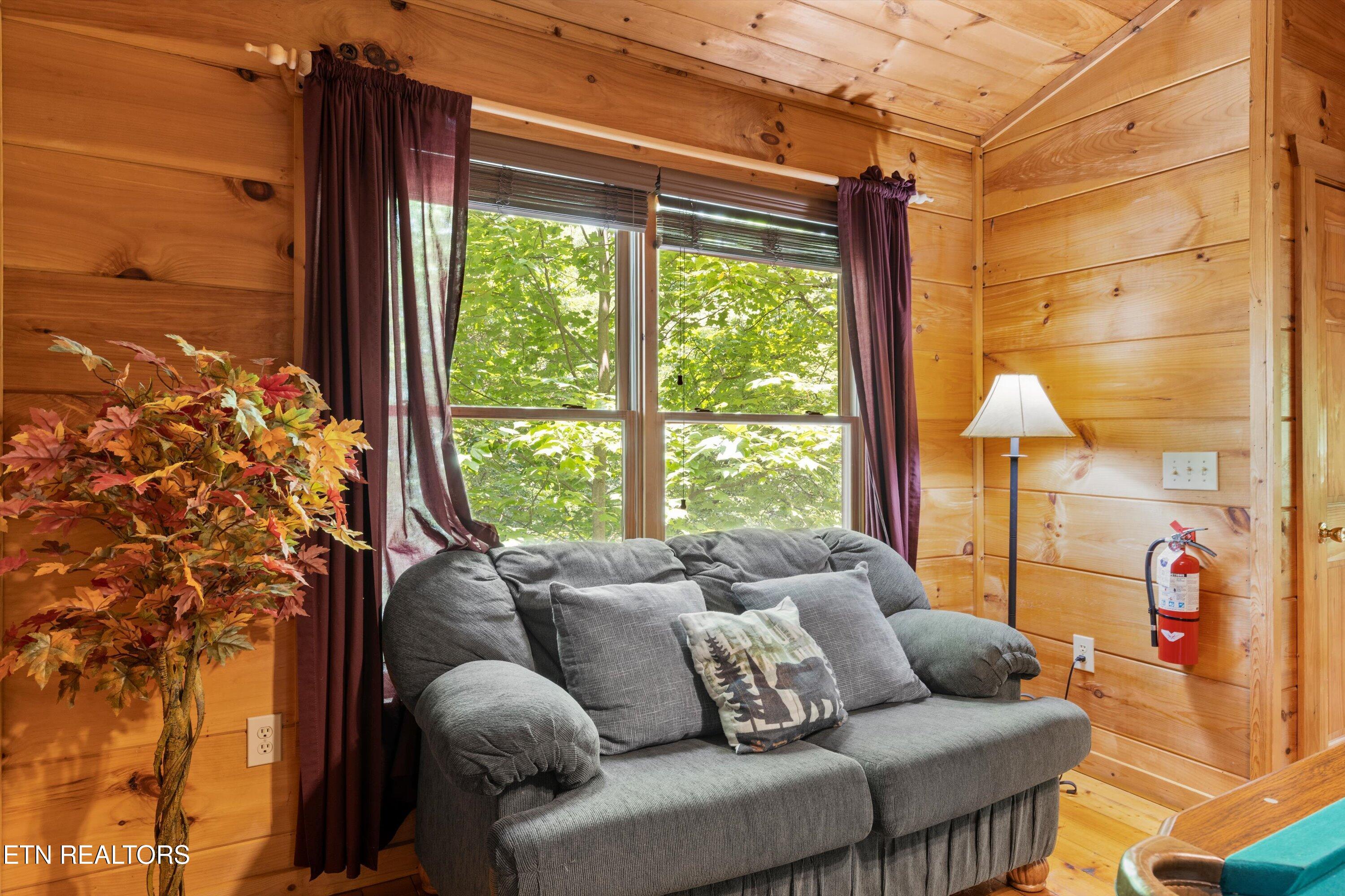 2457 N School House Gap Road Sevierville TN 37876