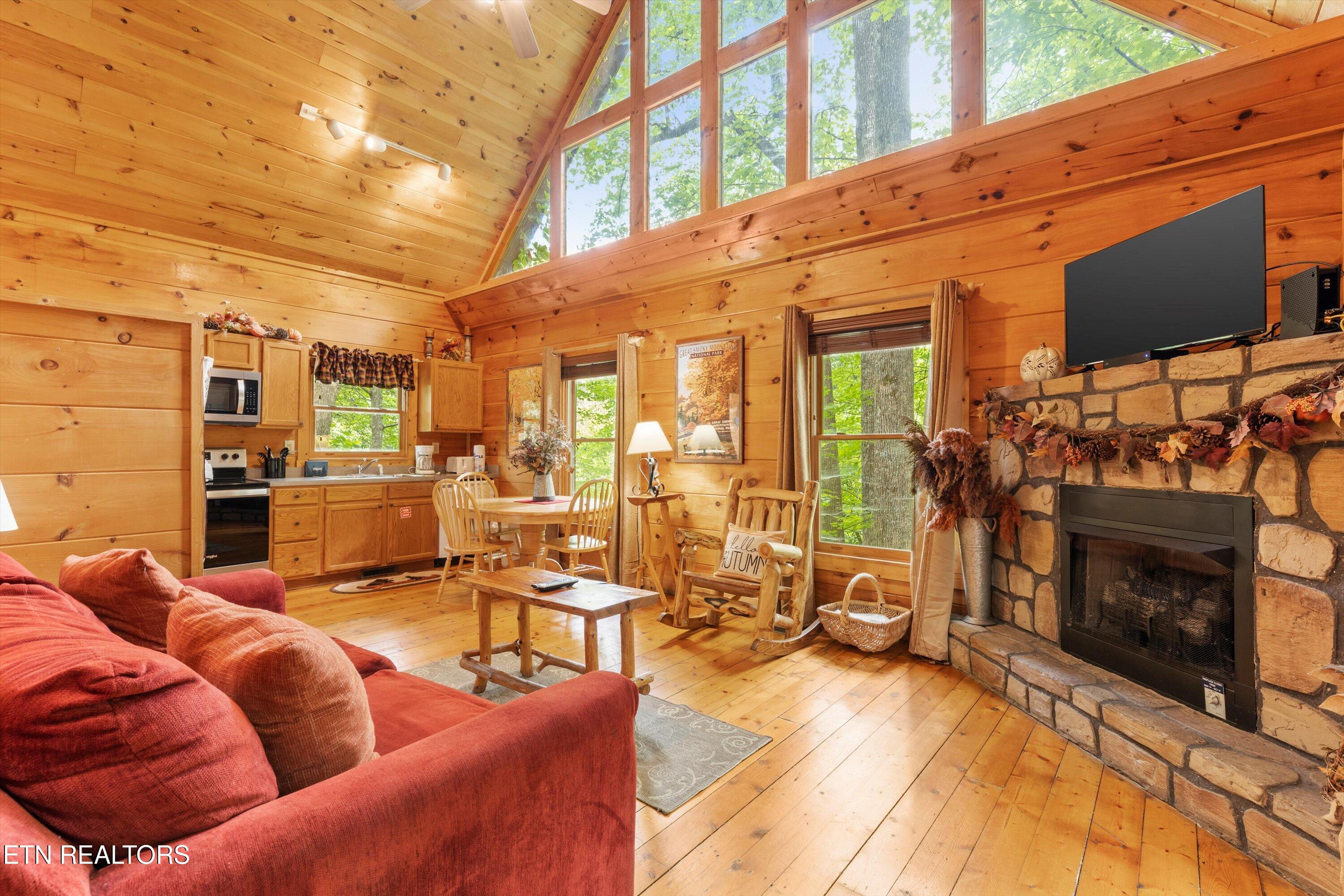 2457 N School House Gap Road Sevierville TN 37876