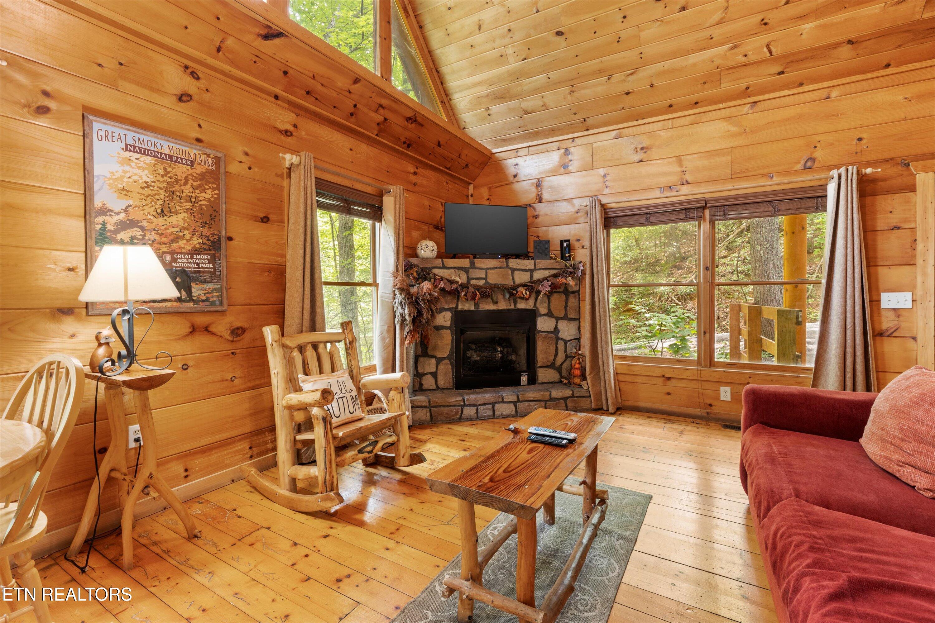2457 N School House Gap Road Sevierville TN 37876