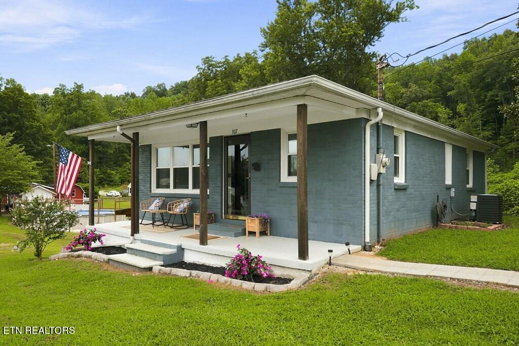 307 Miller Street Livingston TN 38570