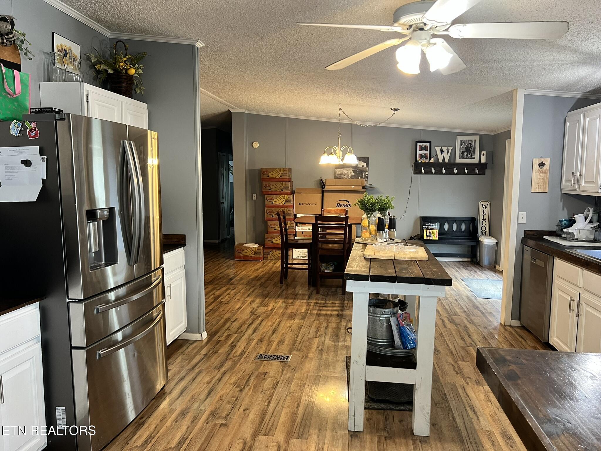 5560 Roane State Highway Rockwood TN 37854