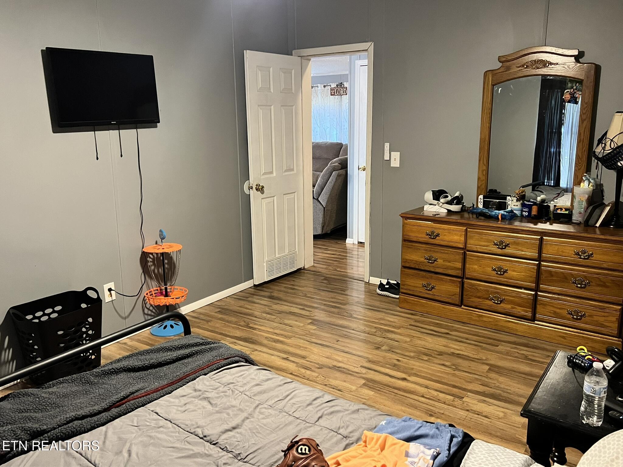 5560 Roane State Highway Rockwood TN 37854