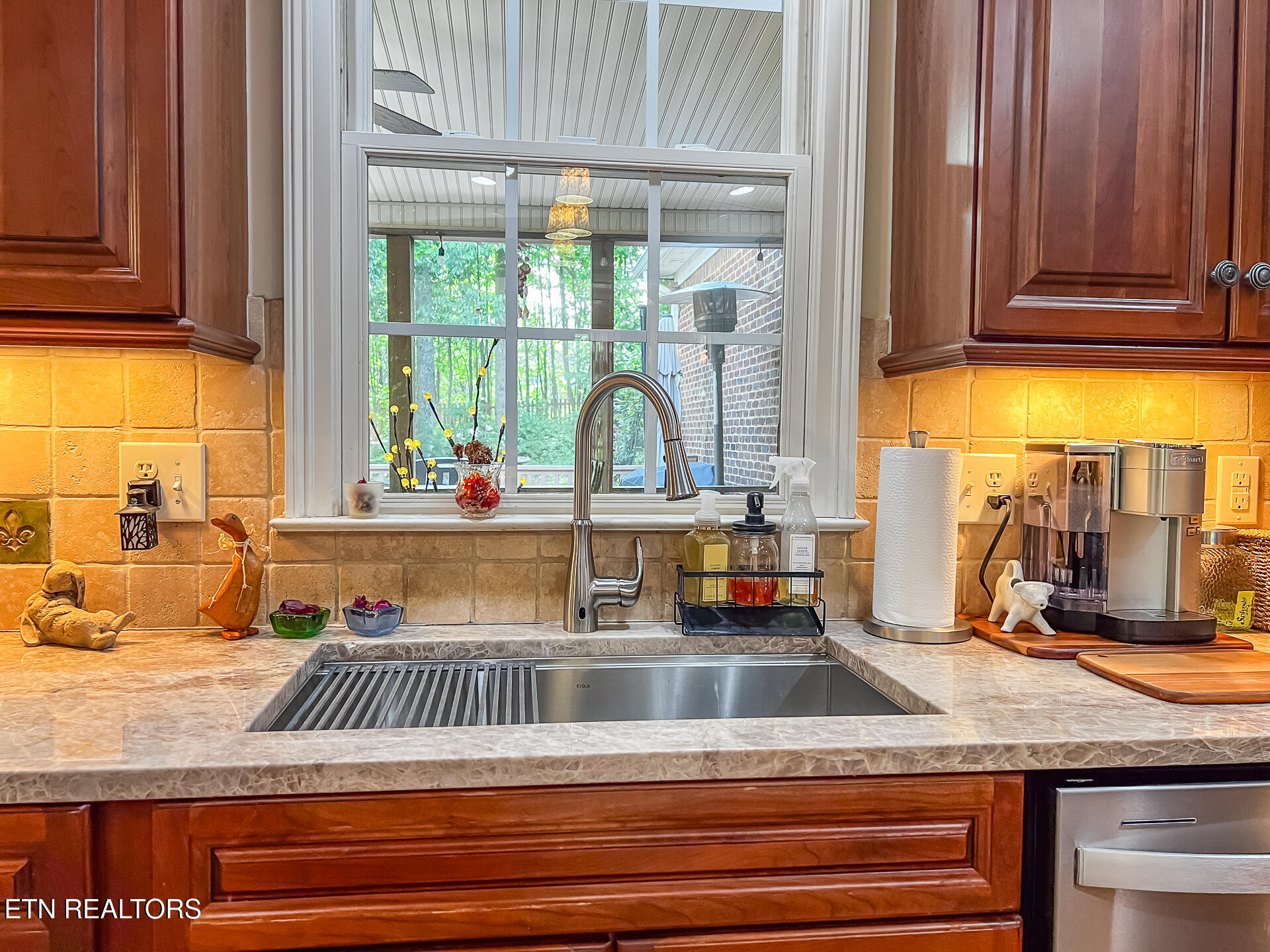 711 Hunting Fox Lane Knoxville TN 37934