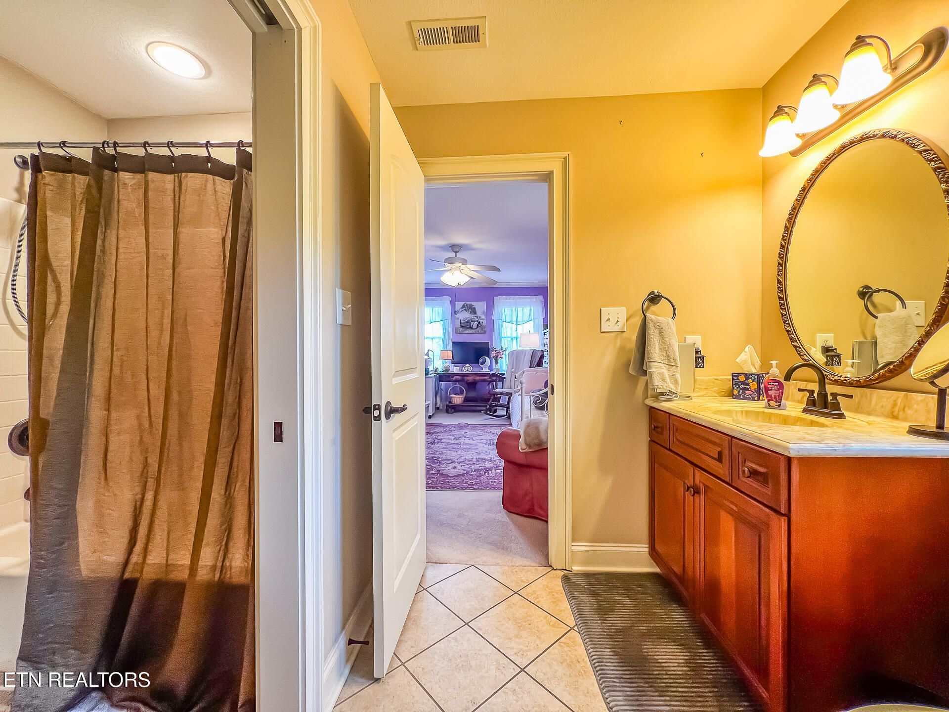 711 Hunting Fox Lane Knoxville TN 37934