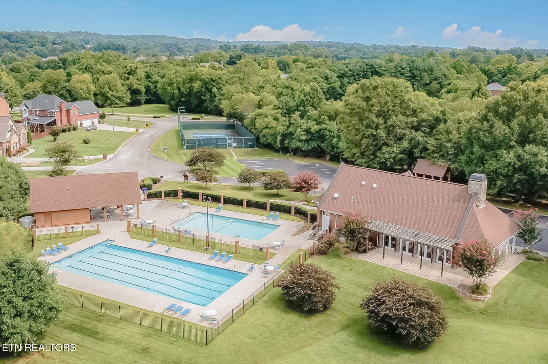 711 Hunting Fox Lane Knoxville TN 37934
