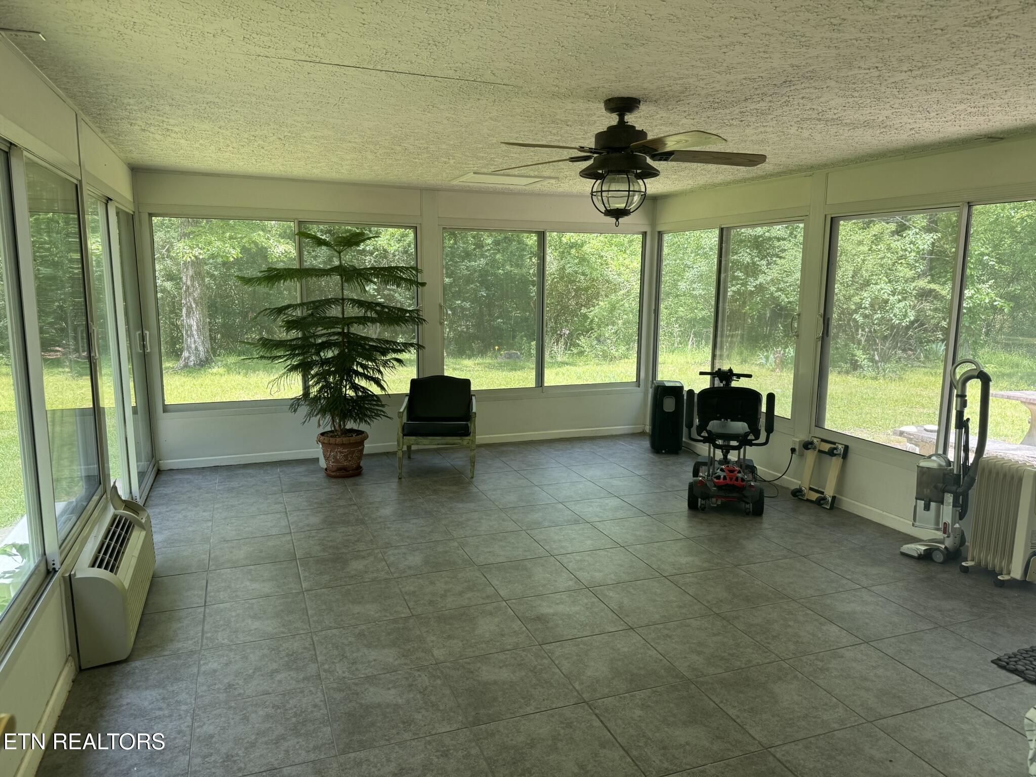 664 Sparta Drive Crossville TN 38555