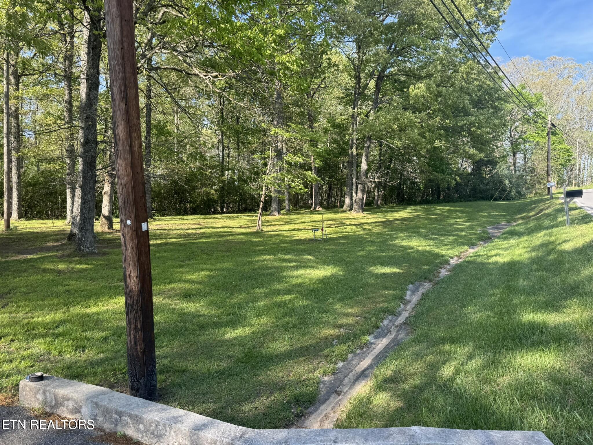 664 Sparta Drive Crossville TN 38555