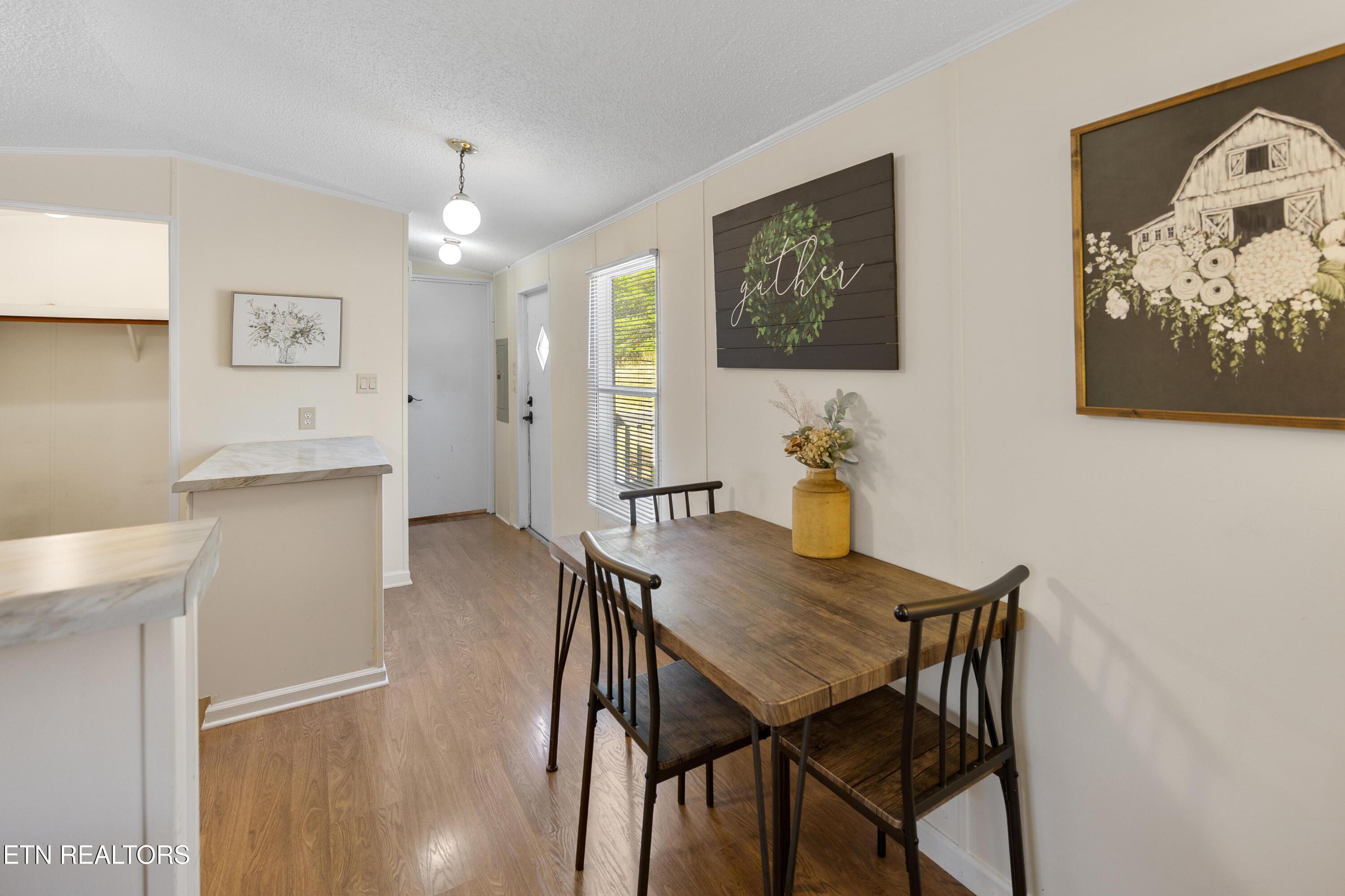 382 2nd Street Corryton TN 37721