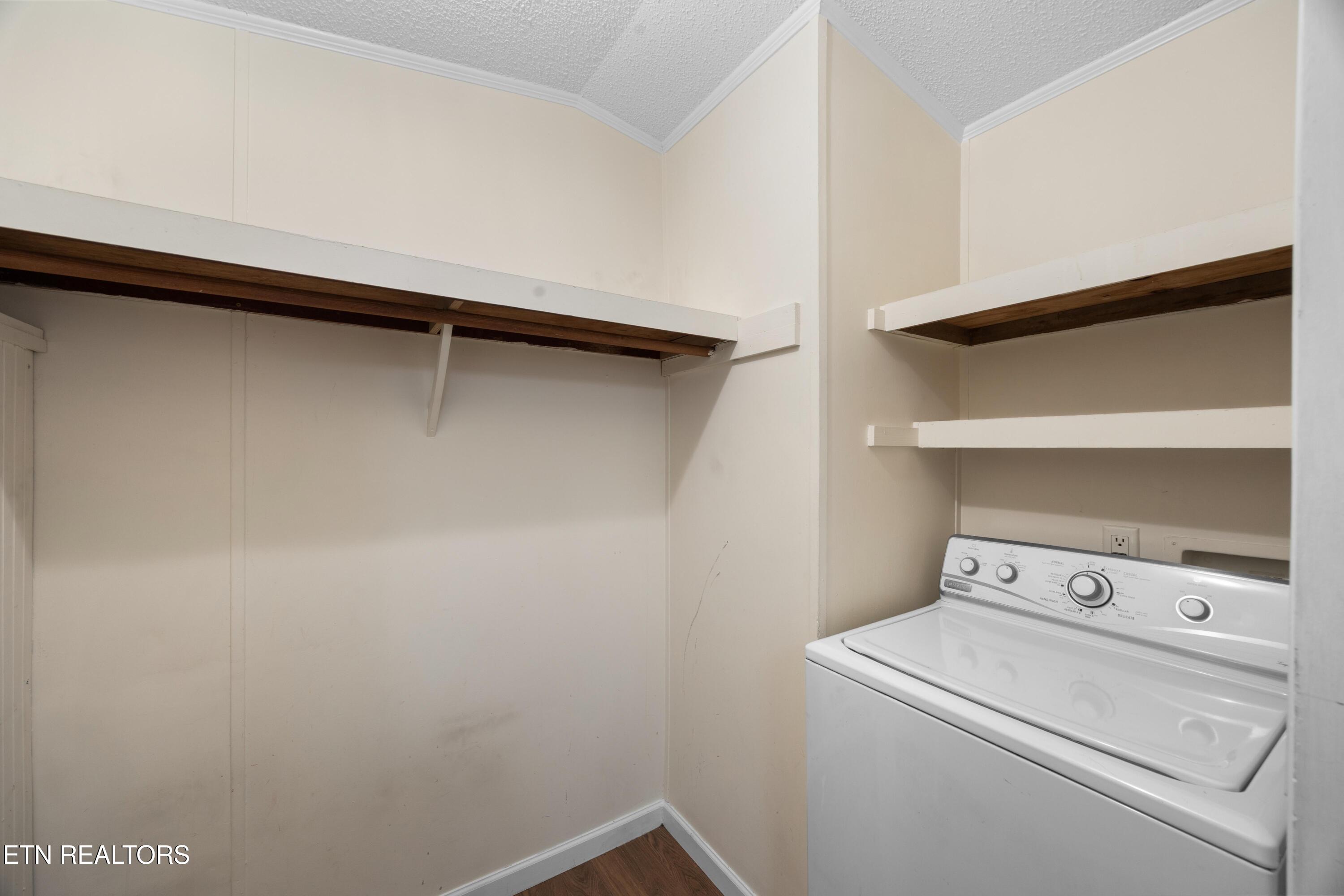 382 2nd Street Corryton TN 37721