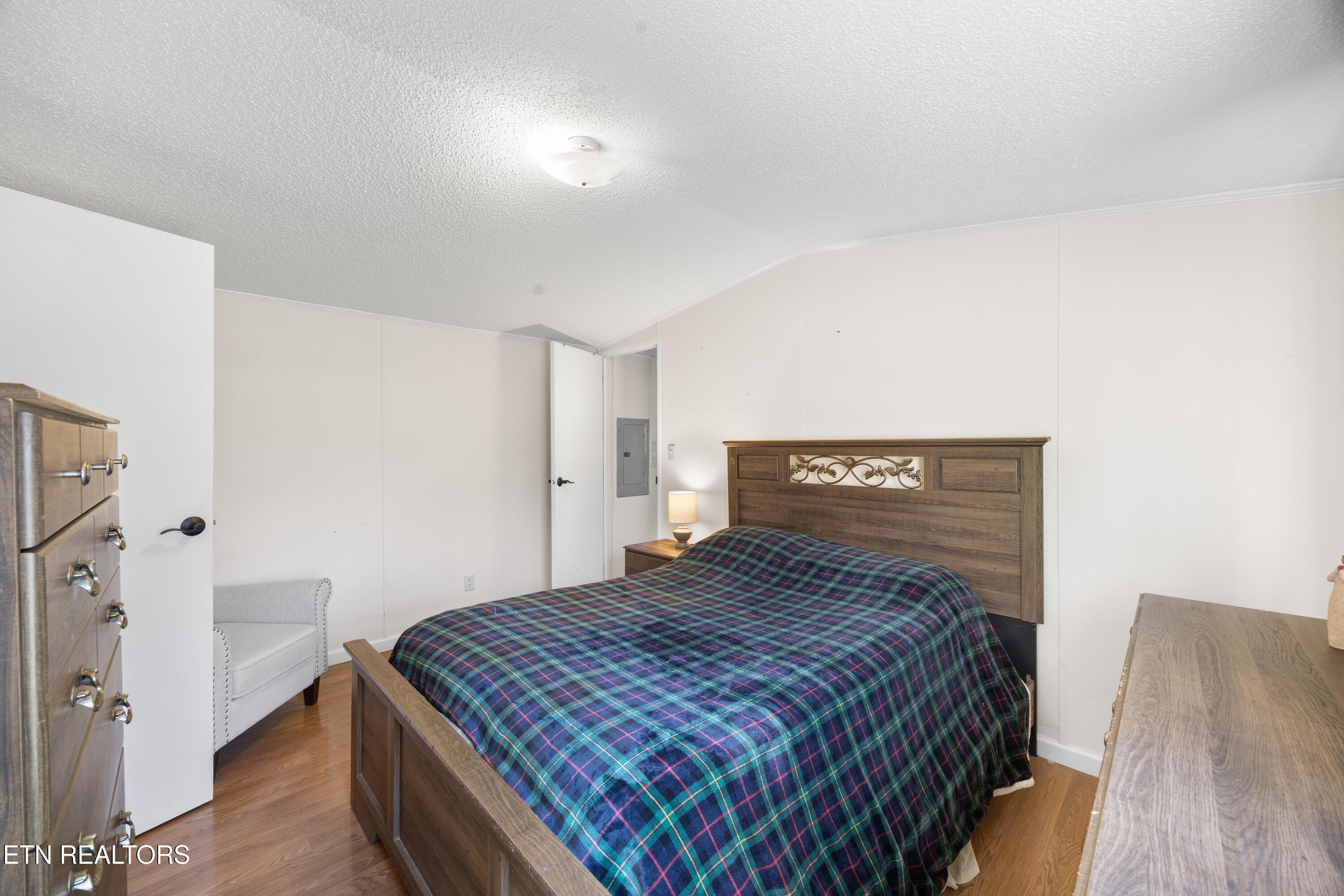 382 2nd Street Corryton TN 37721