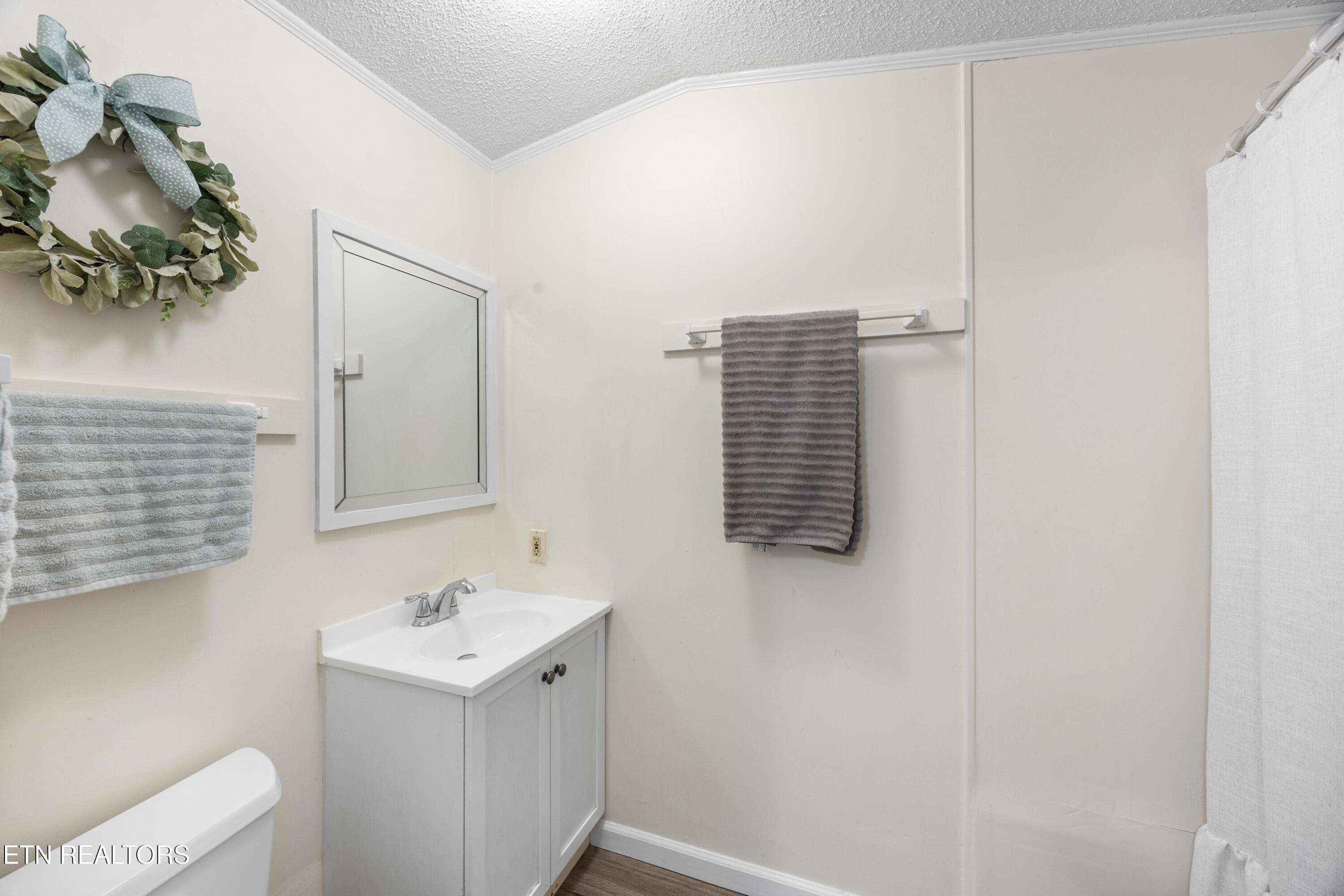 382 2nd Street Corryton TN 37721
