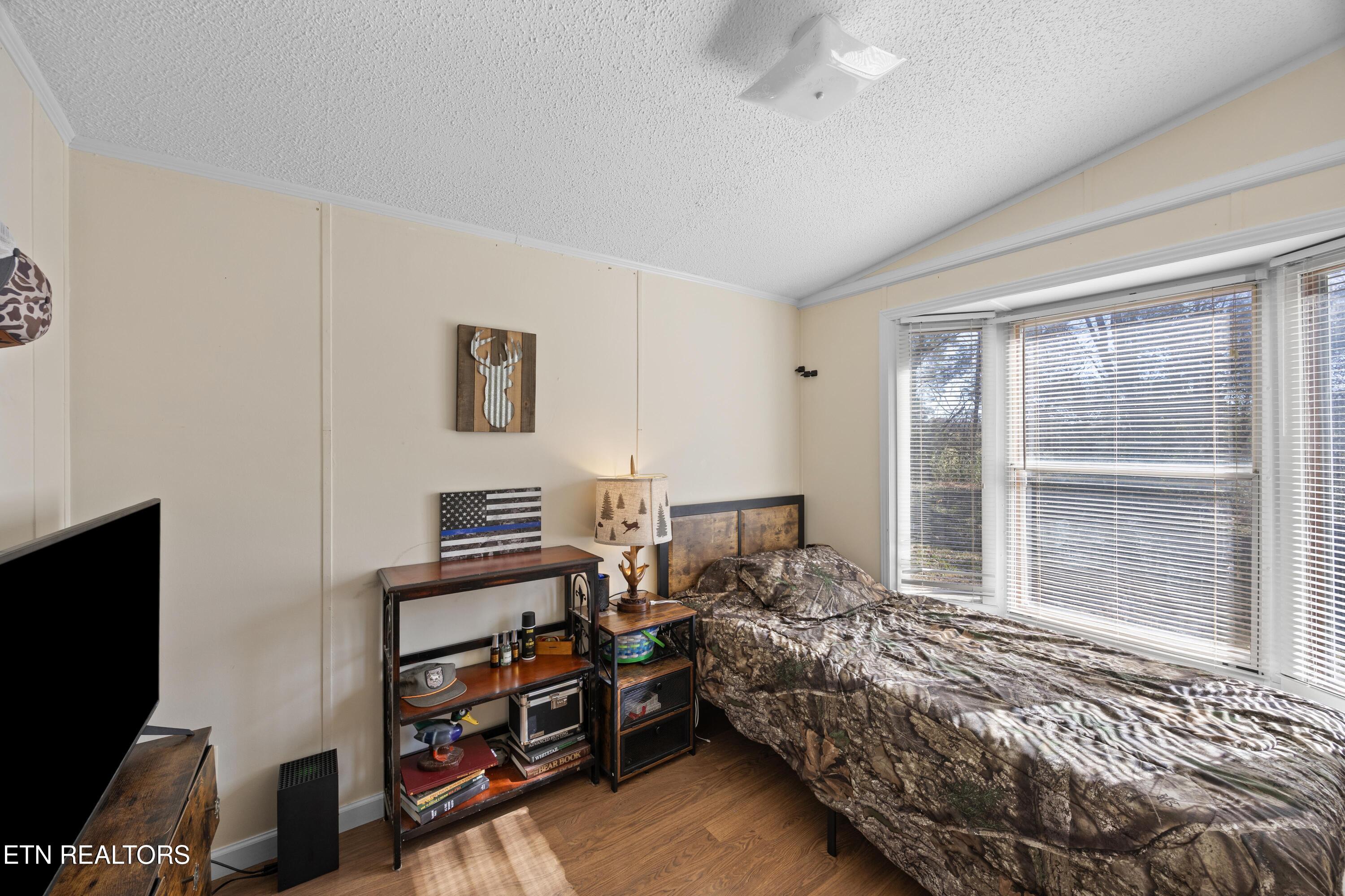 382 2nd Street Corryton TN 37721