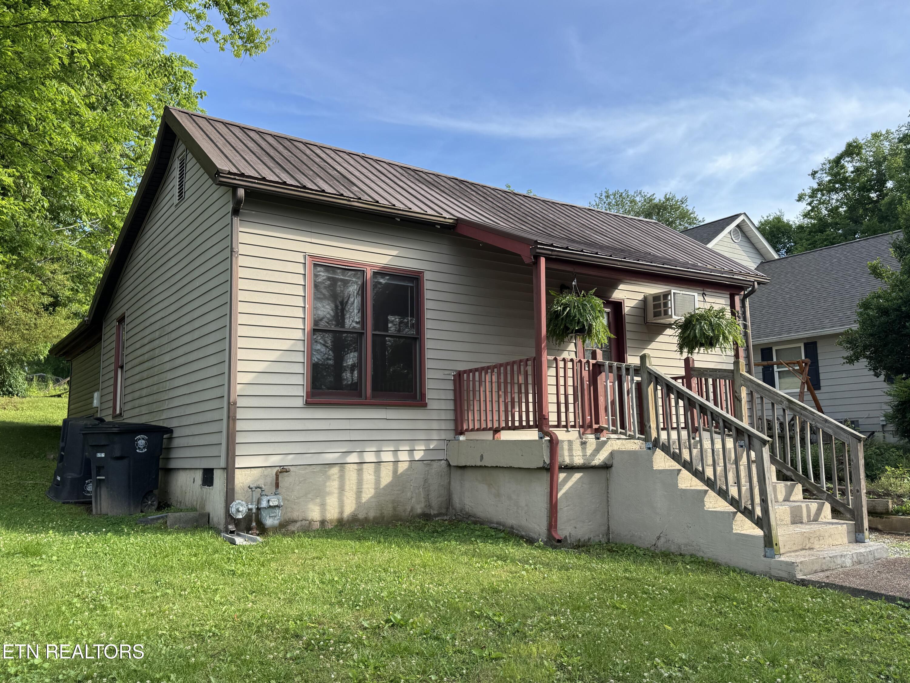 311 Spring Street Athens TN 37303