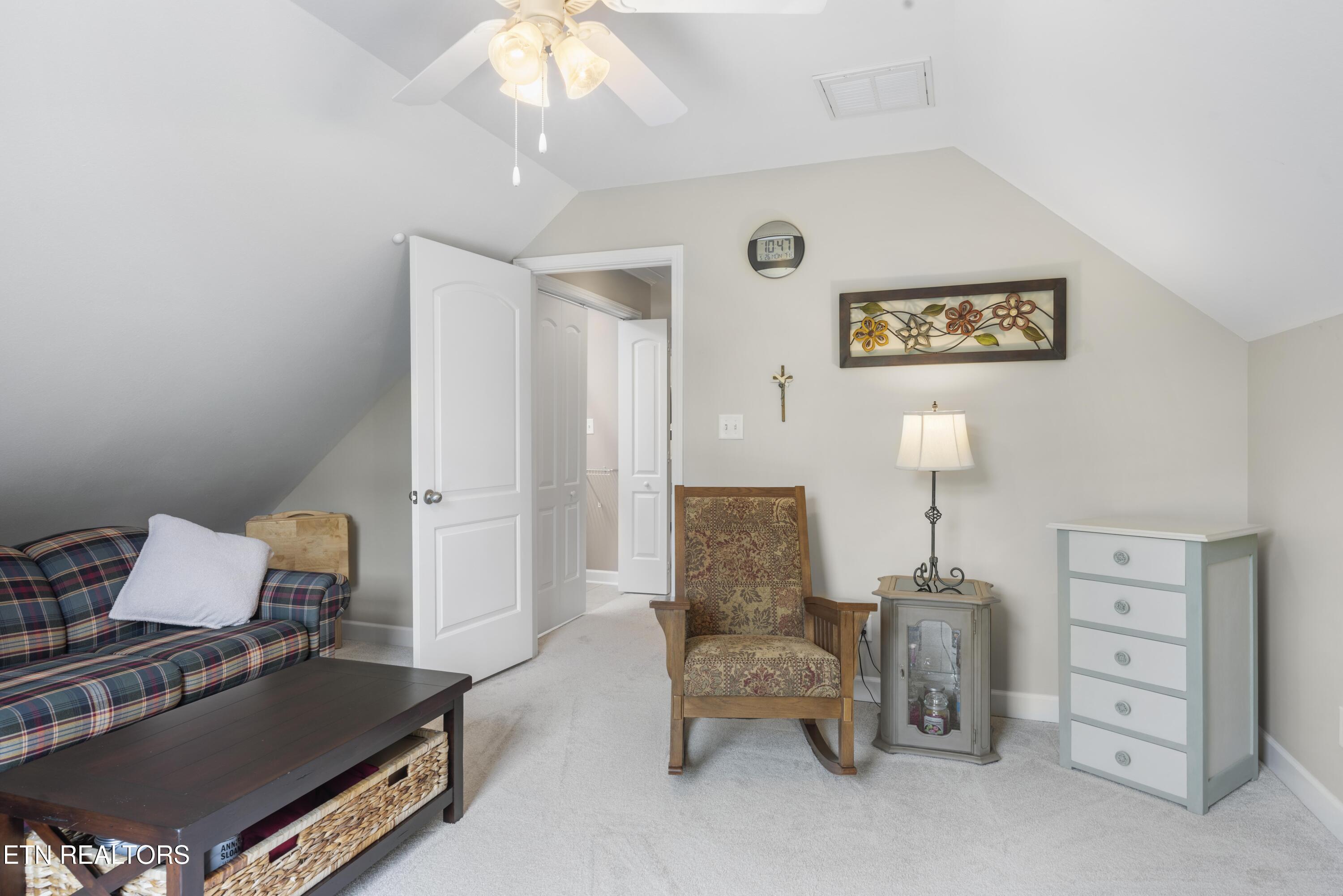 1229 Greatcoat Lane Knoxville TN 37922