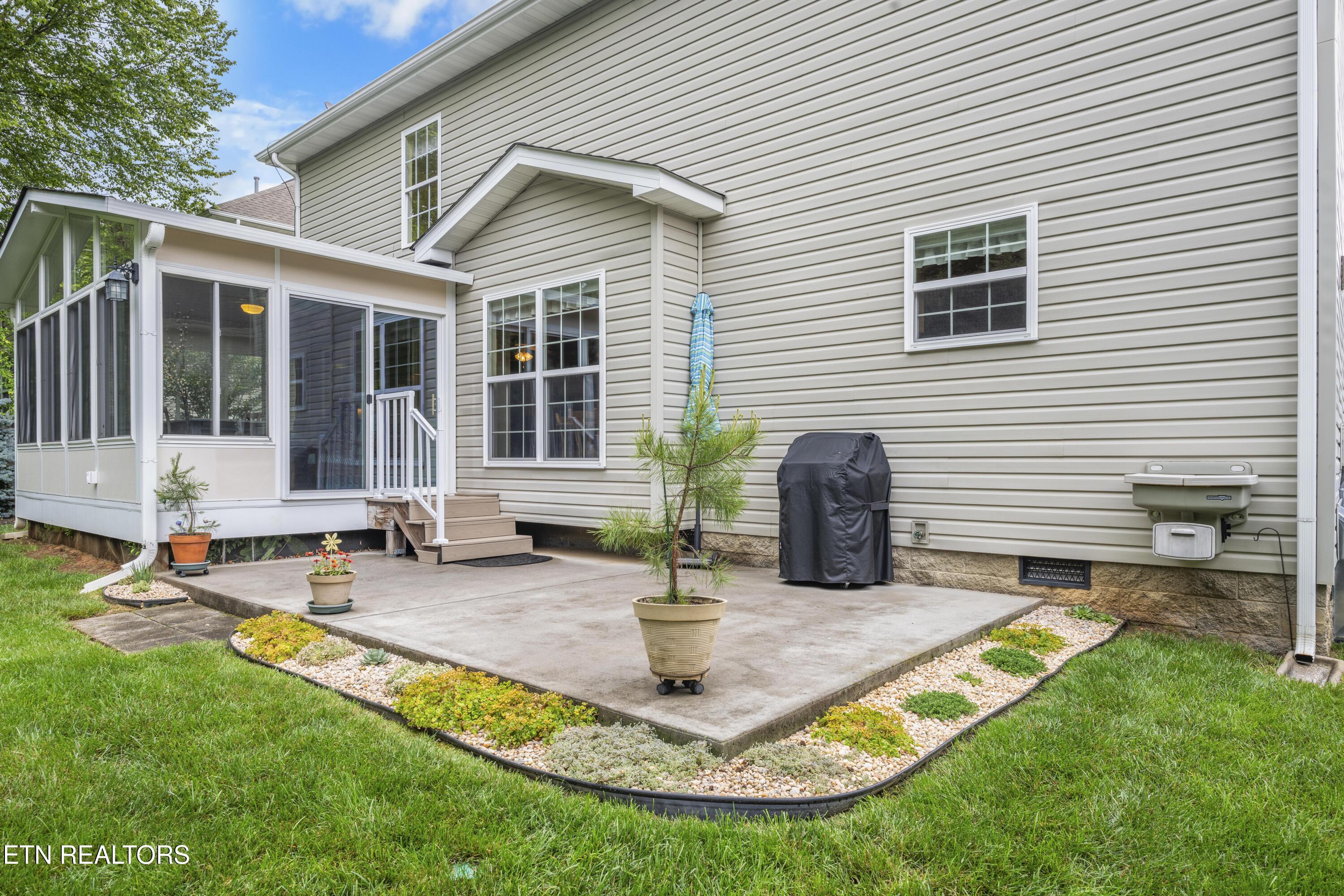 1229 Greatcoat Lane Knoxville TN 37922