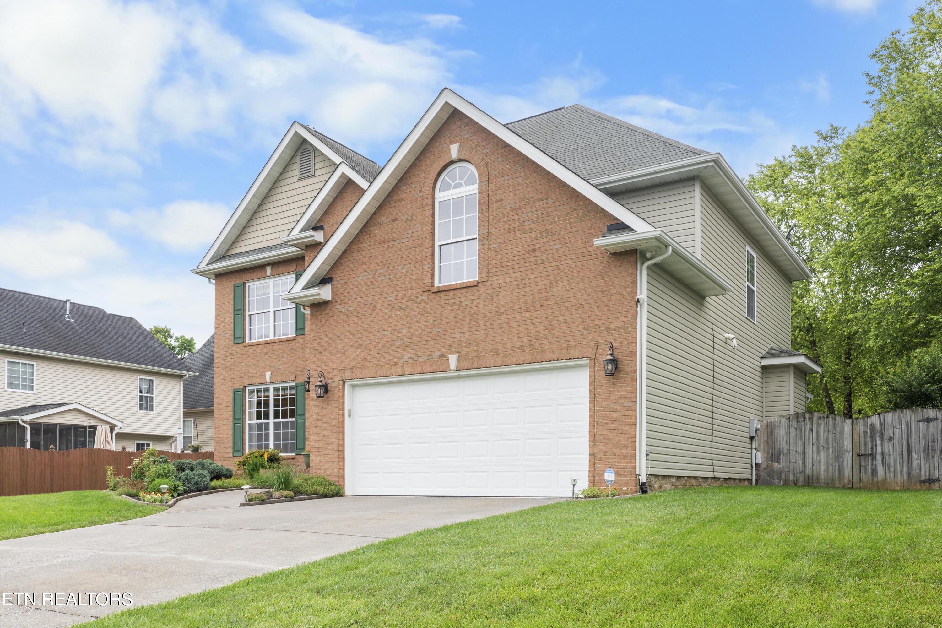 1229 Greatcoat Lane Knoxville TN 37922