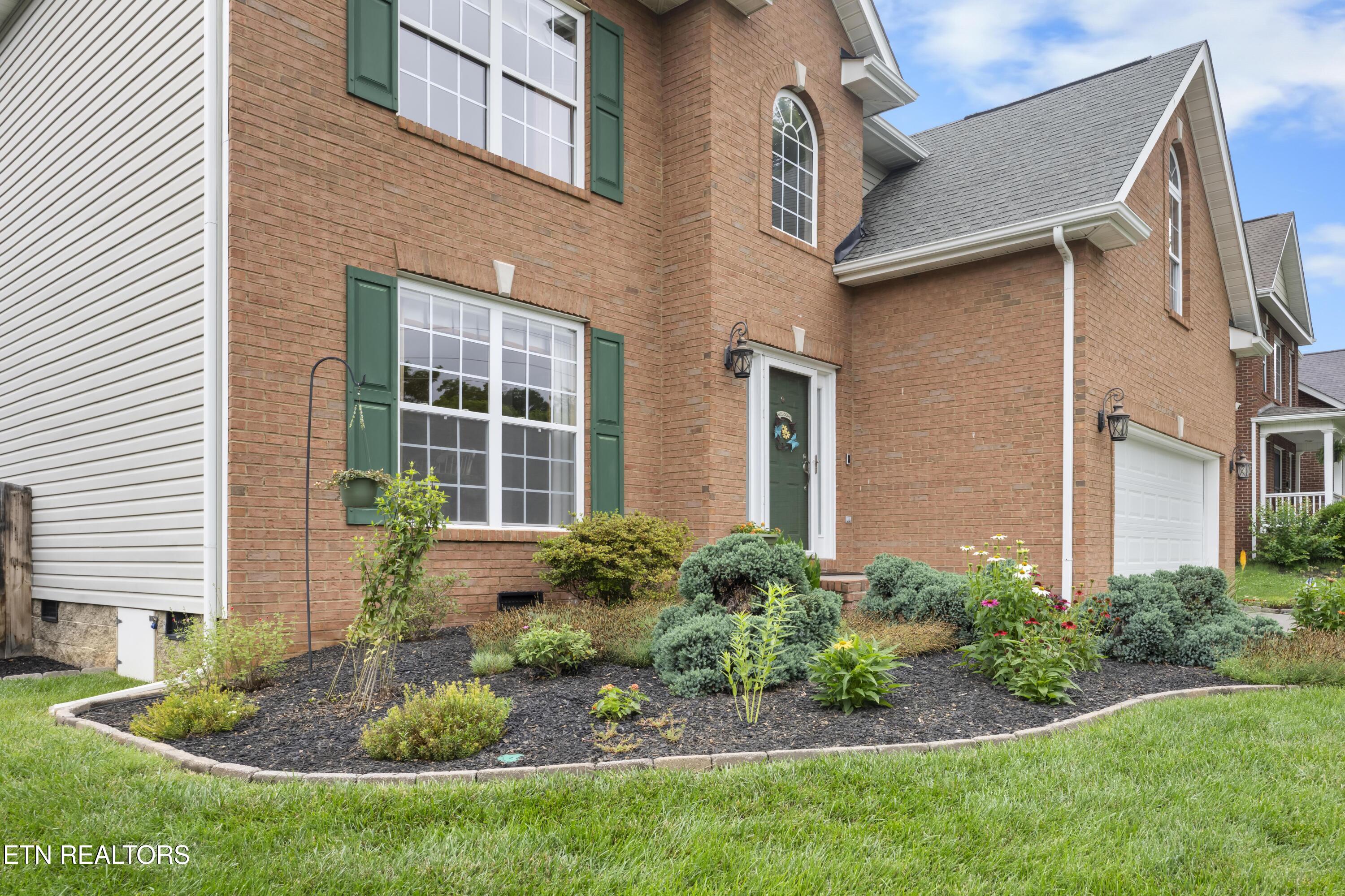 1229 Greatcoat Lane Knoxville TN 37922