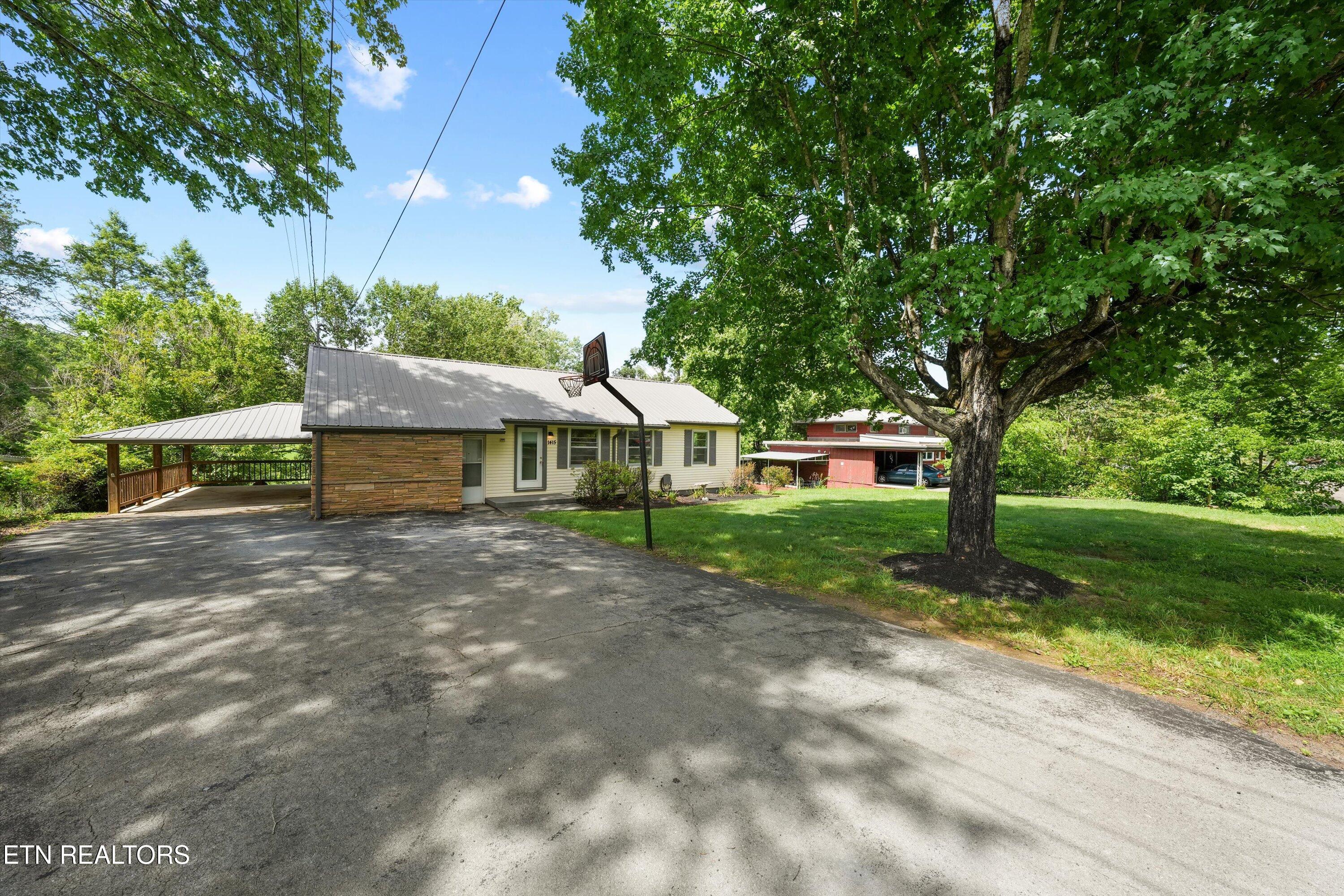 1415 Creekwood Drive Knoxville TN 37918