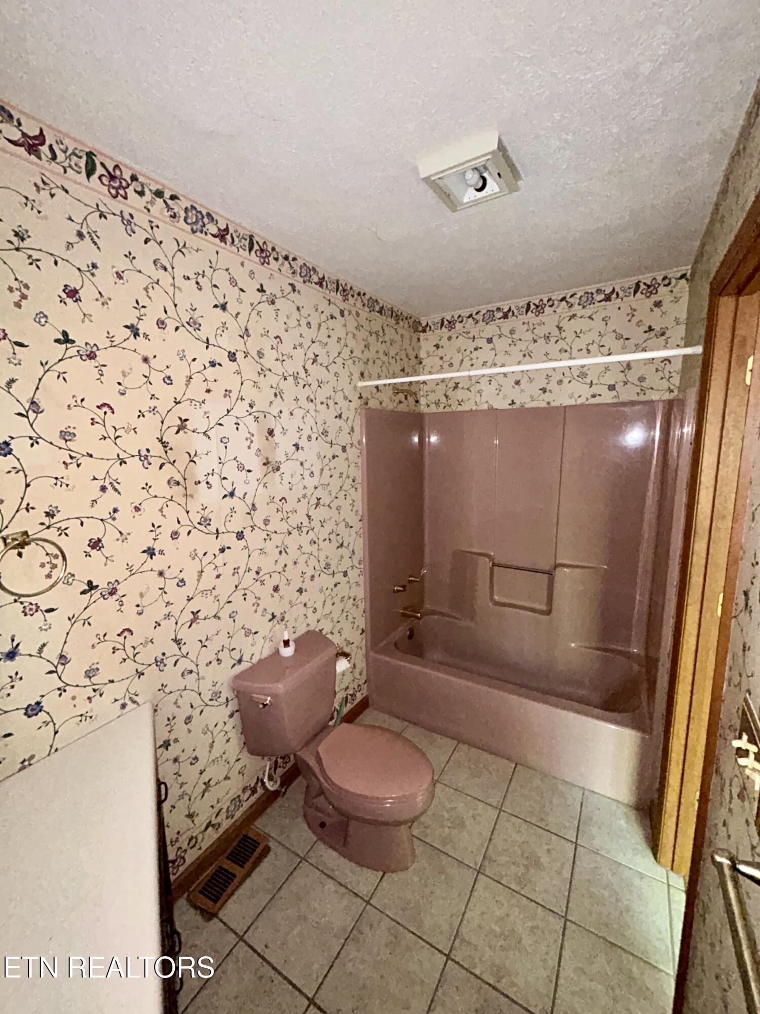 690 Stevens Street Rogersville TN 37857