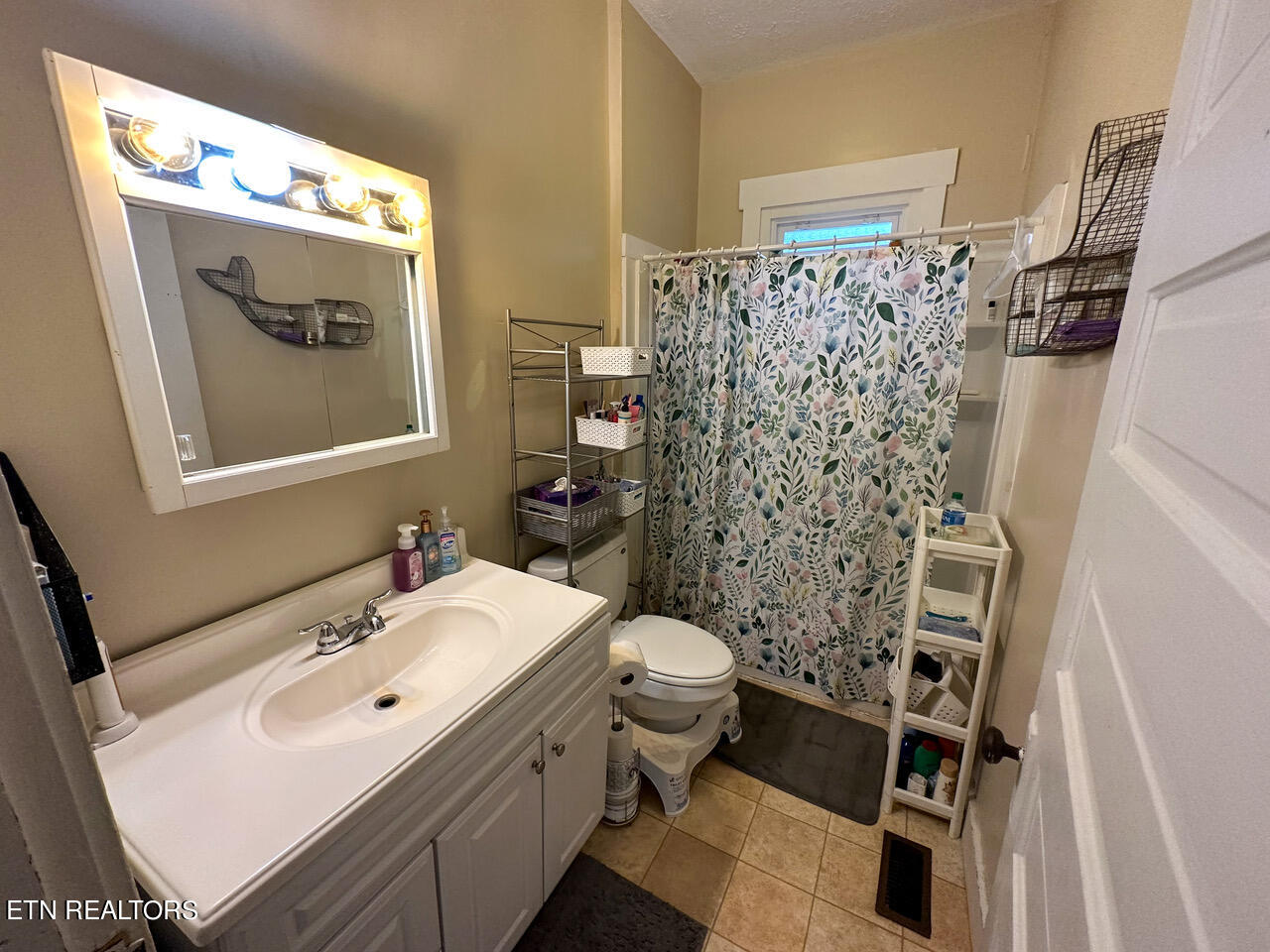 411 E Burwell Avenue Knoxville TN 37917