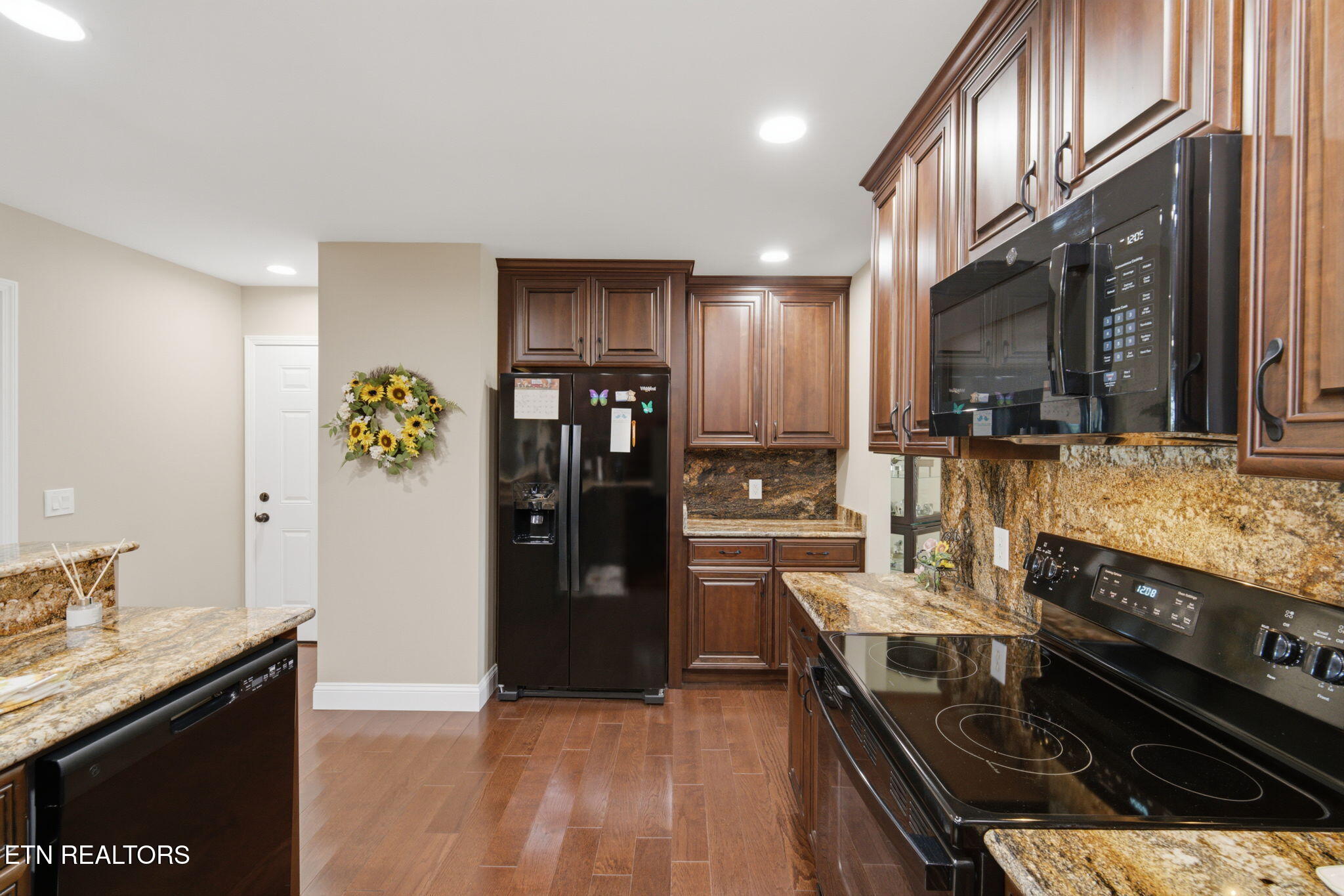 3190 Shaconage Trail Sevierville TN 37876