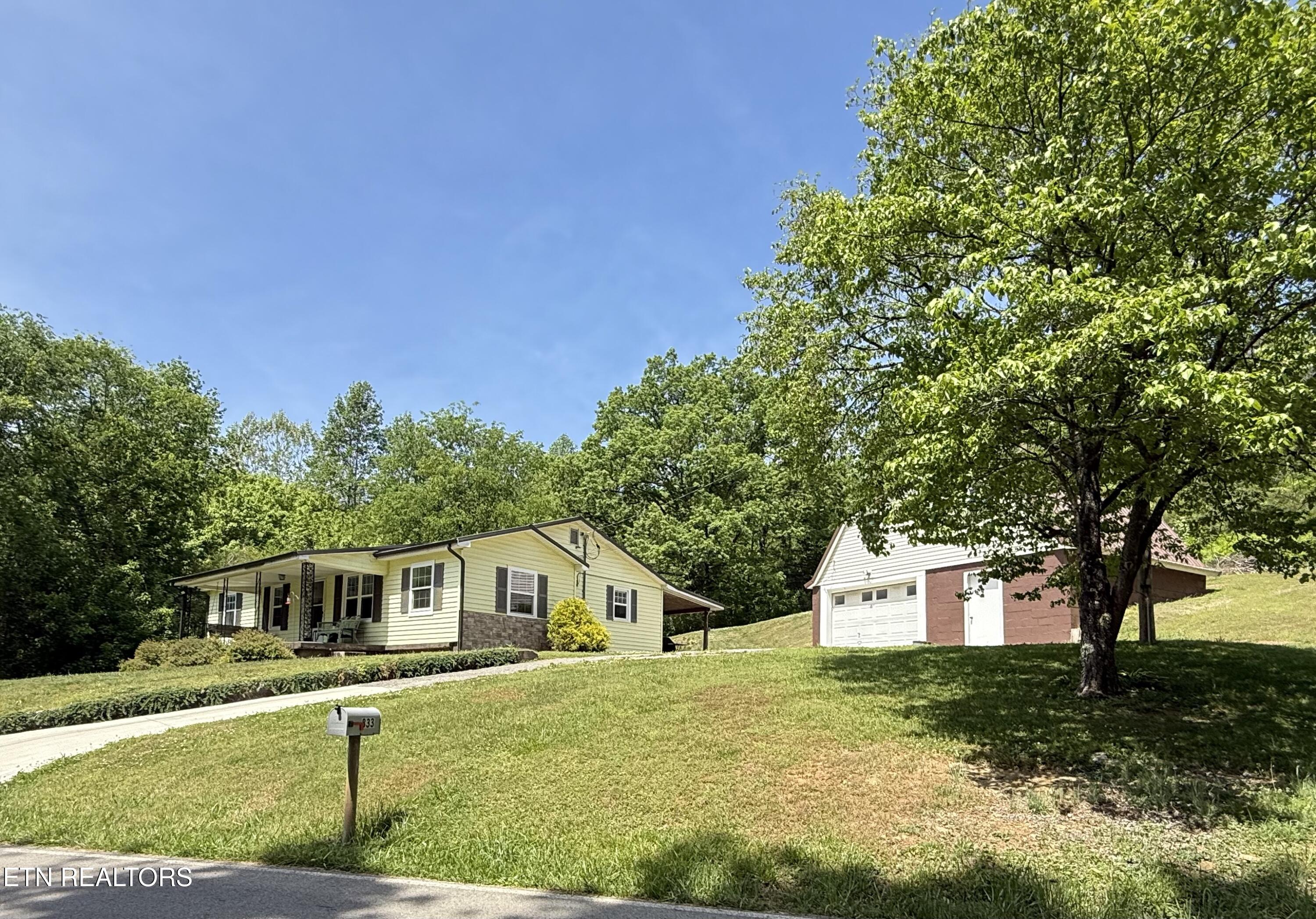 833 Big Creek Road Madisonville TN 37354