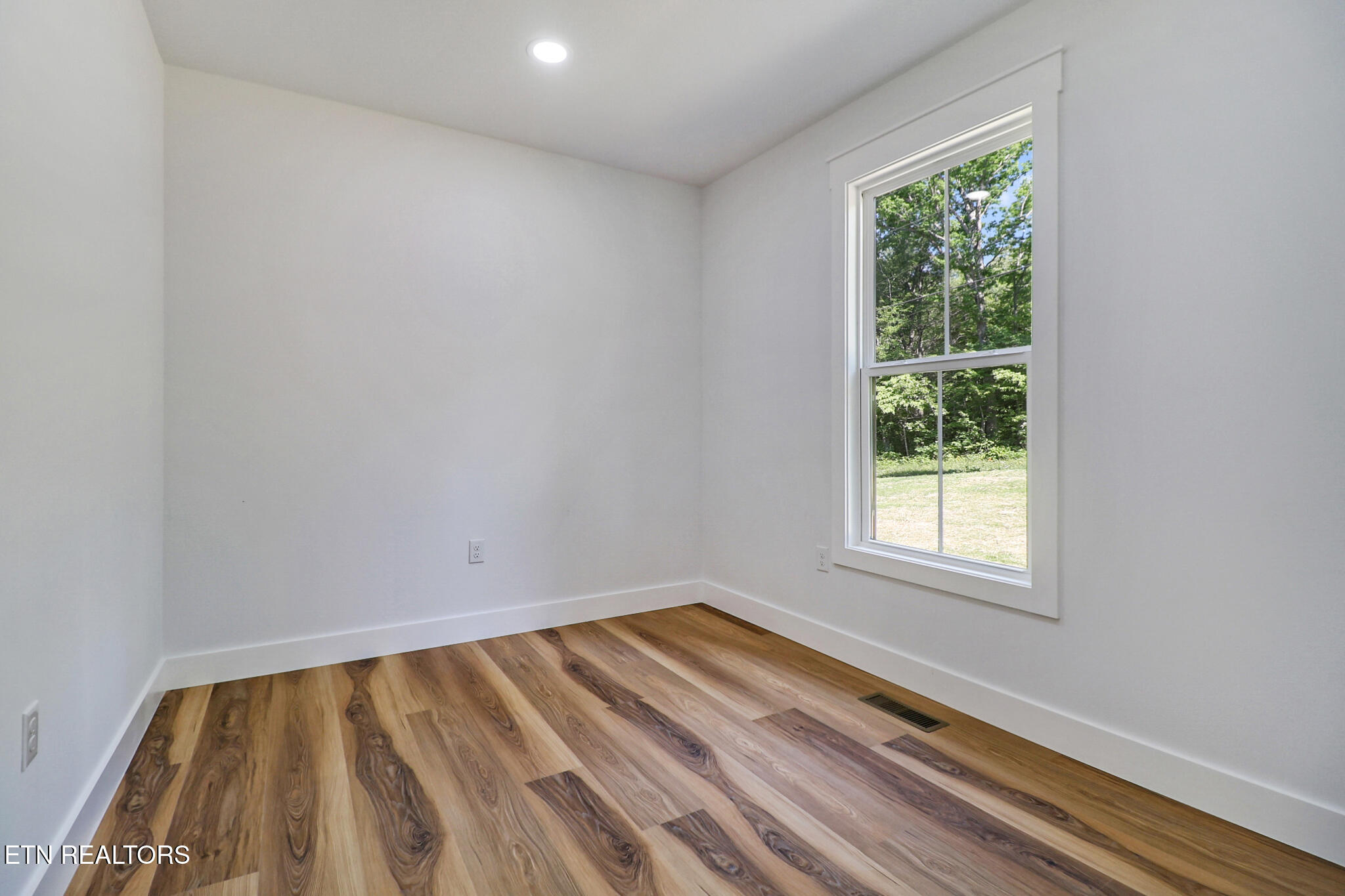 1452 Model Farm Road Jamestown TN 38556