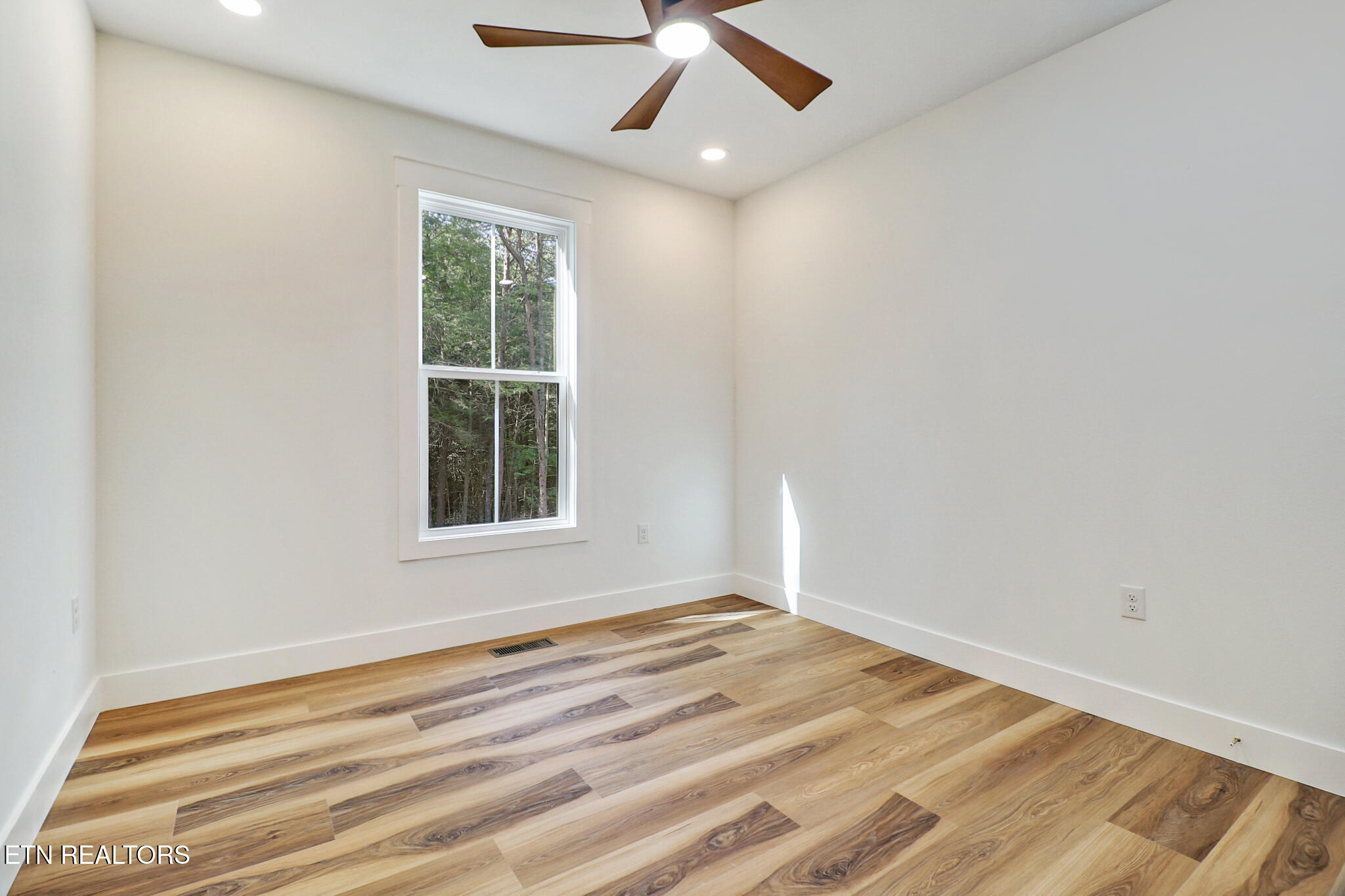 1452 Model Farm Road Jamestown TN 38556