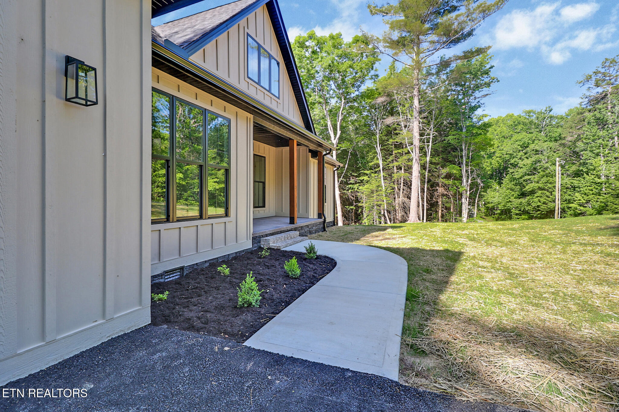 1452 Model Farm Road Jamestown TN 38556