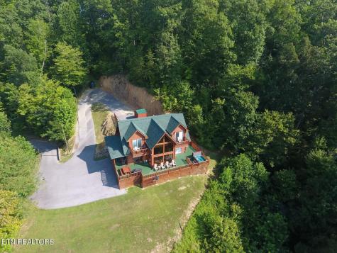 3763 Harris Mountain Way Sevierville TN 37876