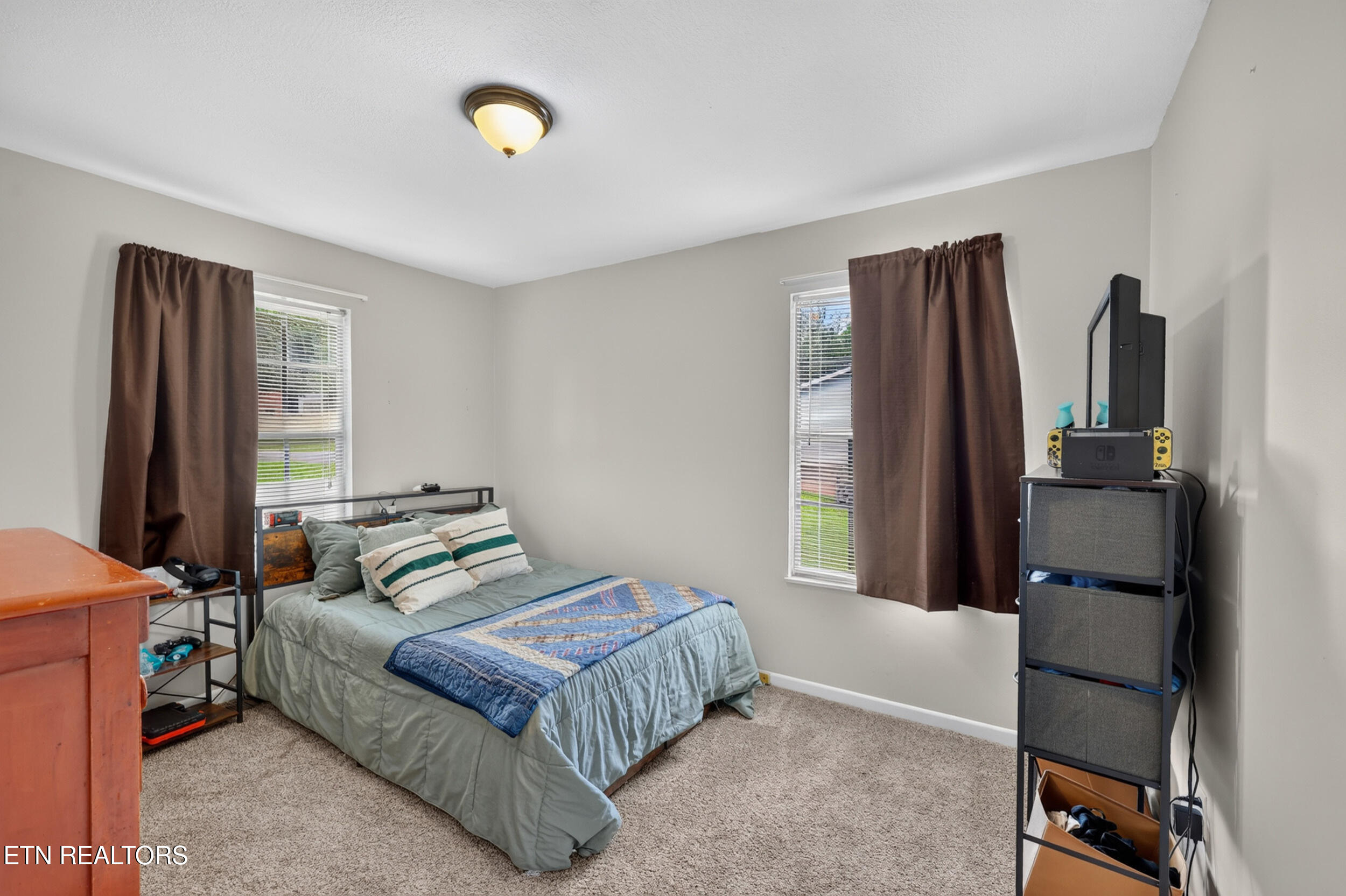 2220 Highland Road Maryville TN 37801