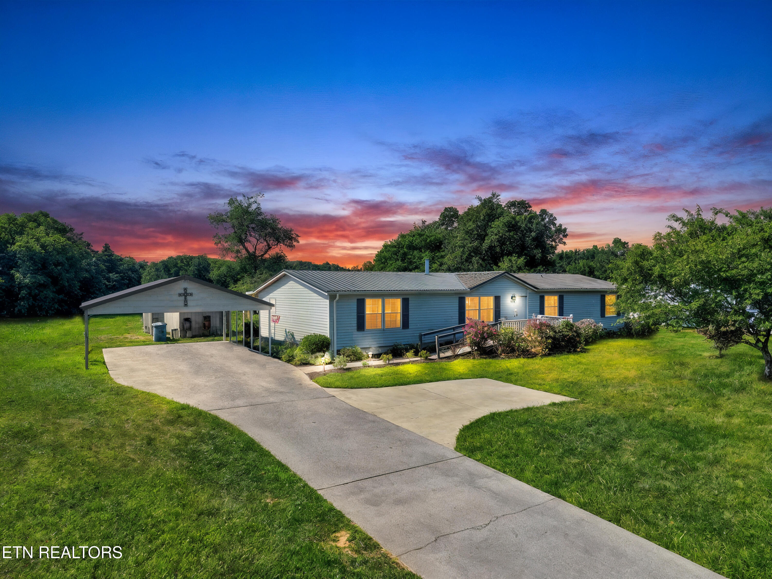 5274 Morganton Boulevard Greenback TN 37742
