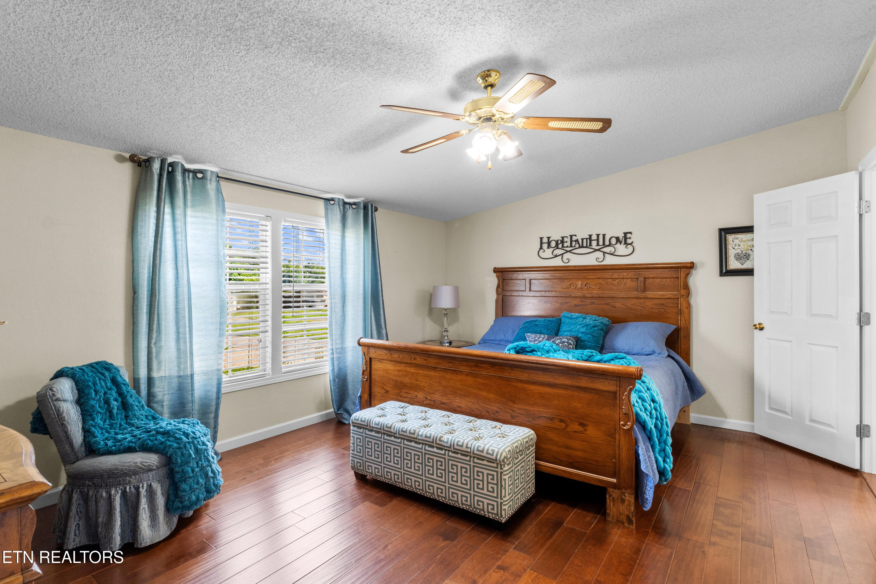 5274 Morganton Boulevard Greenback TN 37742